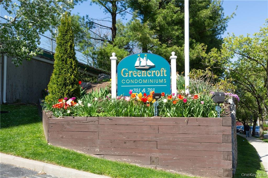 #17 photo, 703 Pelham Road, New Rochelle , NY 10805