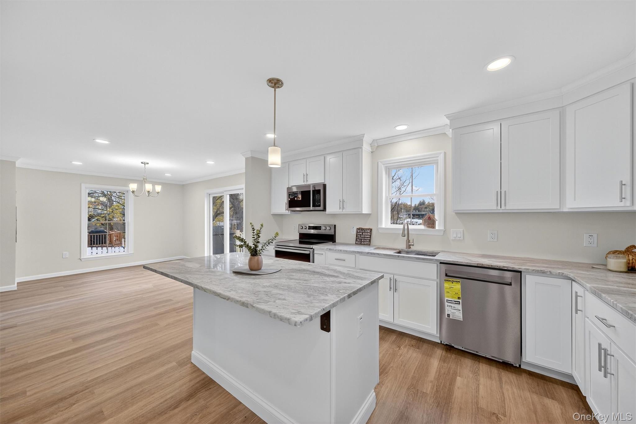 #16 photo, 25 Teetsel Street, Saugerties , NY 12477