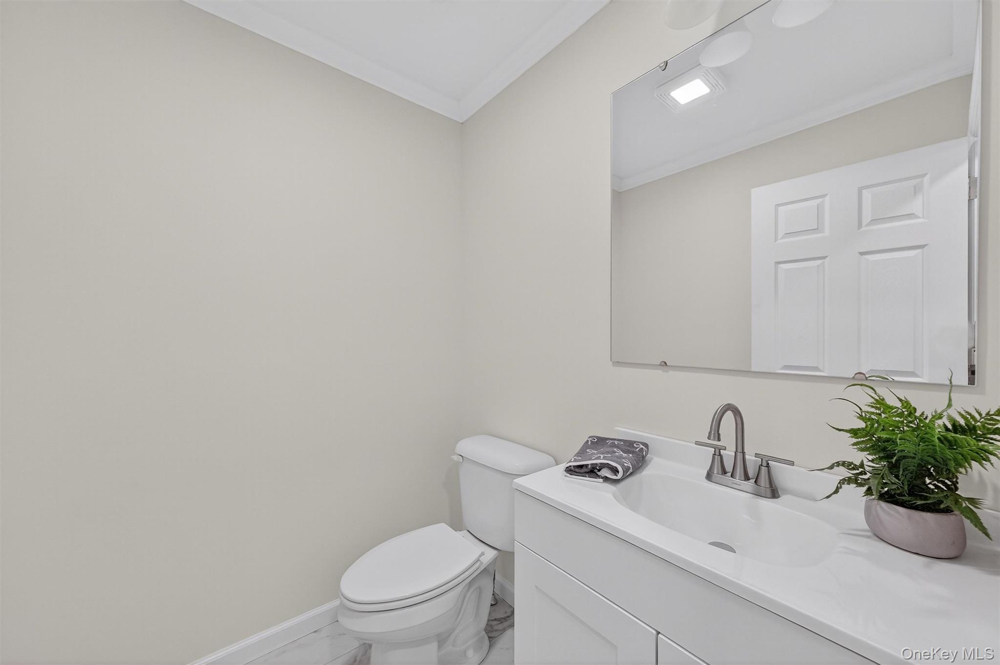 #18 photo, 25 Teetsel Street, Saugerties , NY 12477