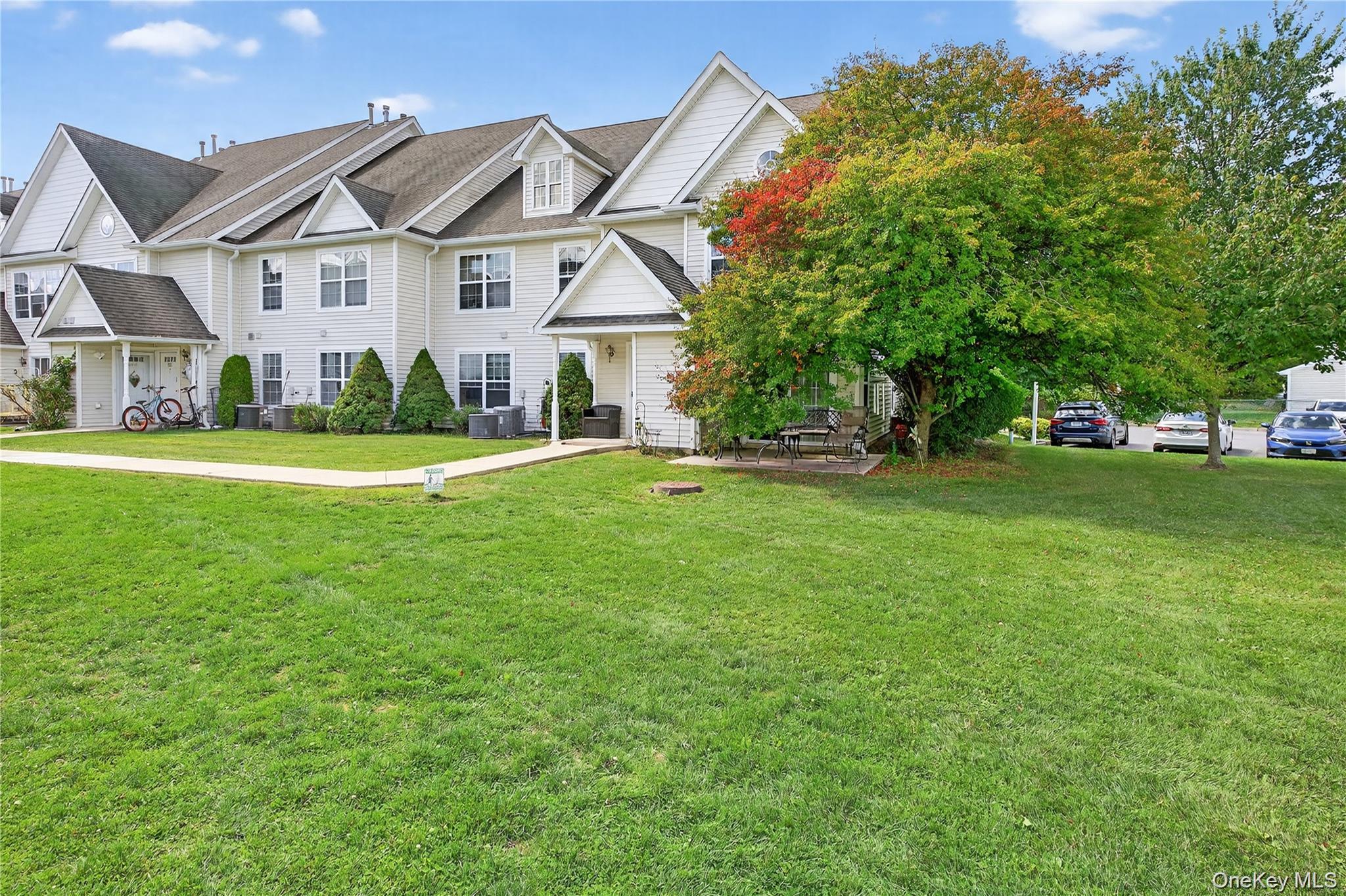 #2 photo, 215 Ruth Court, Middletown , NY 10940