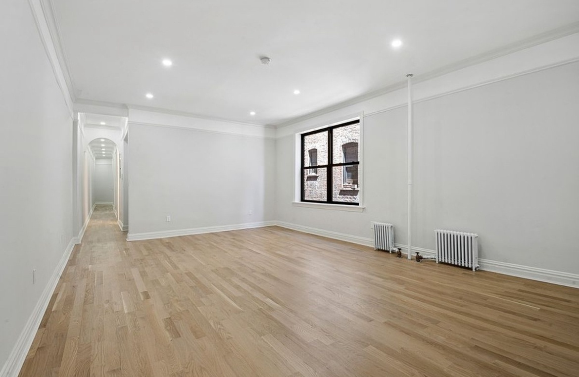 #5 photo, 575 Riverside Drive, West Harlem , NY 10031