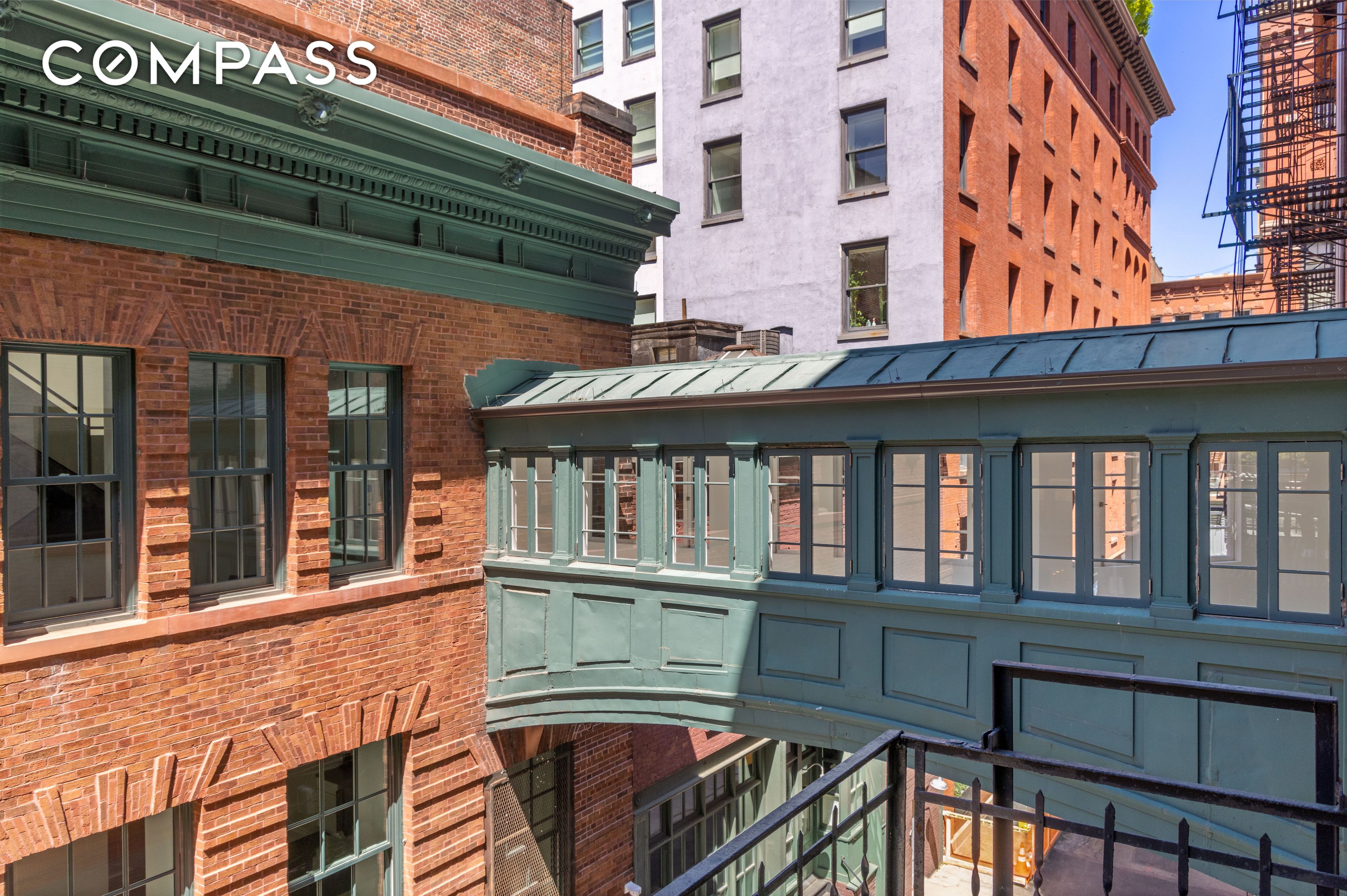 #15 photo, 9 Jay Street, TriBeCa , NY 10013