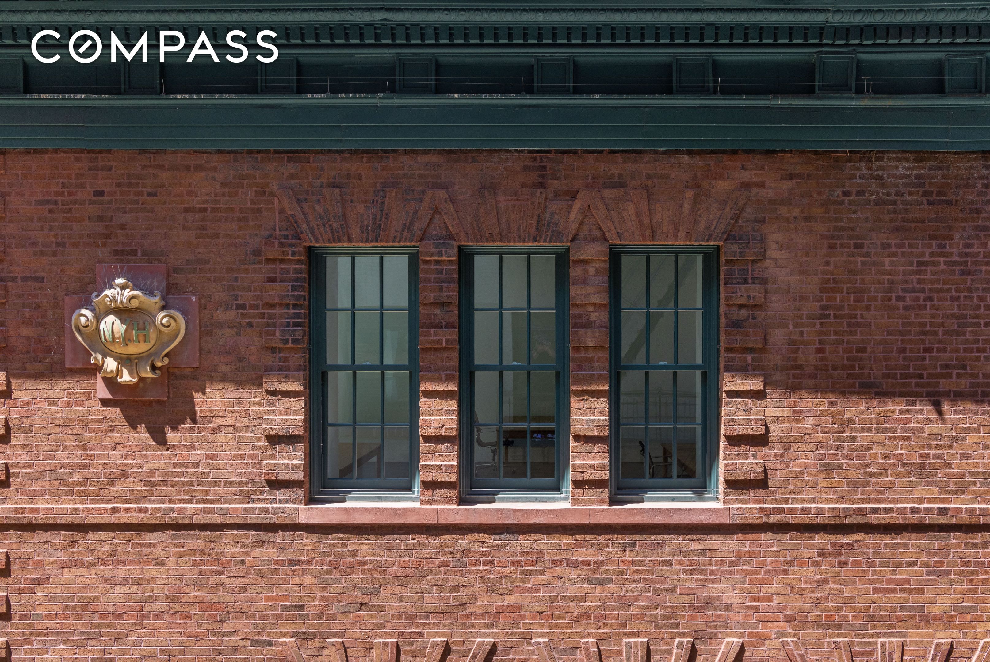 #17 photo, 9 Jay Street, TriBeCa , NY 10013