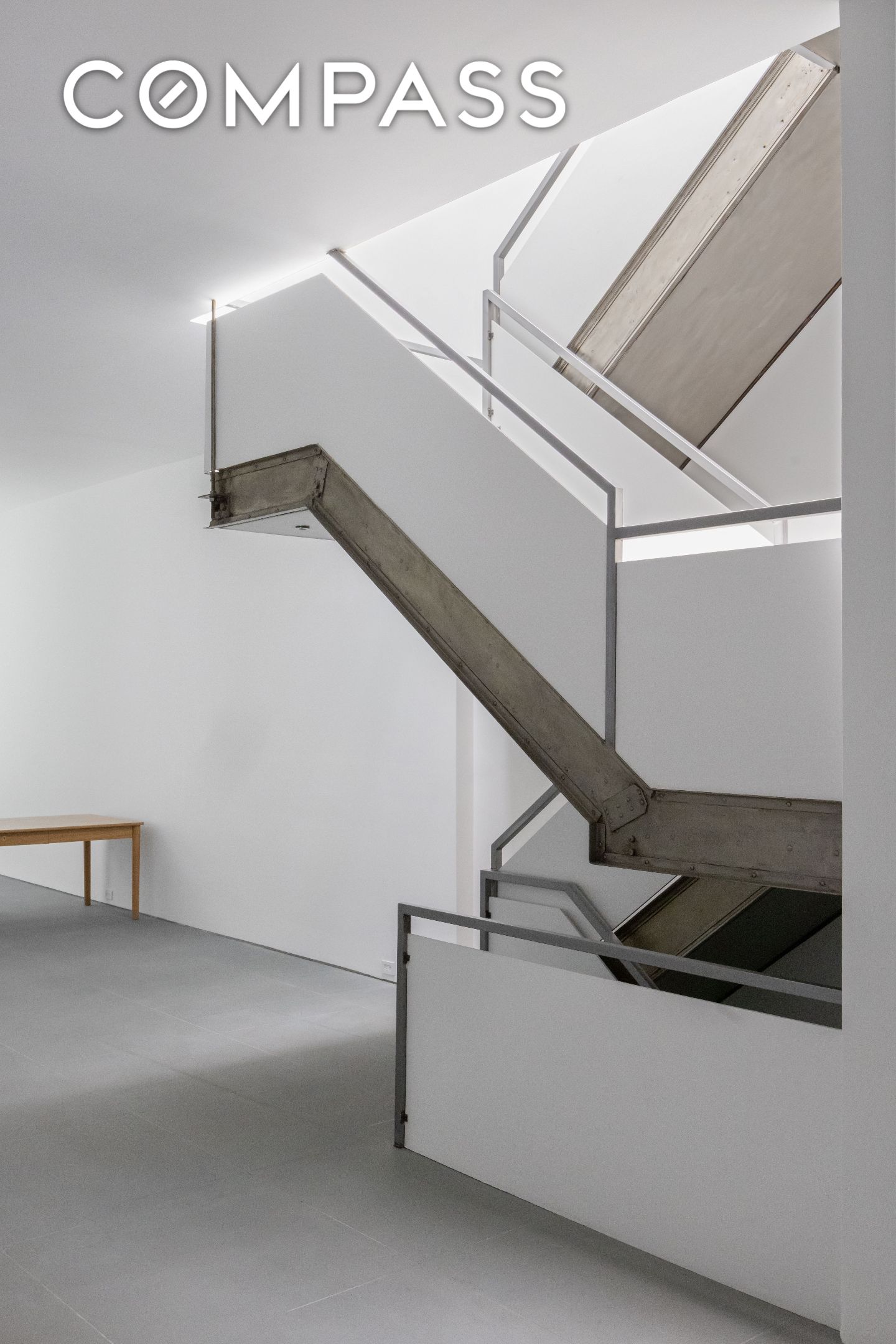 #7 photo, 9 Jay Street, TriBeCa , NY 10013