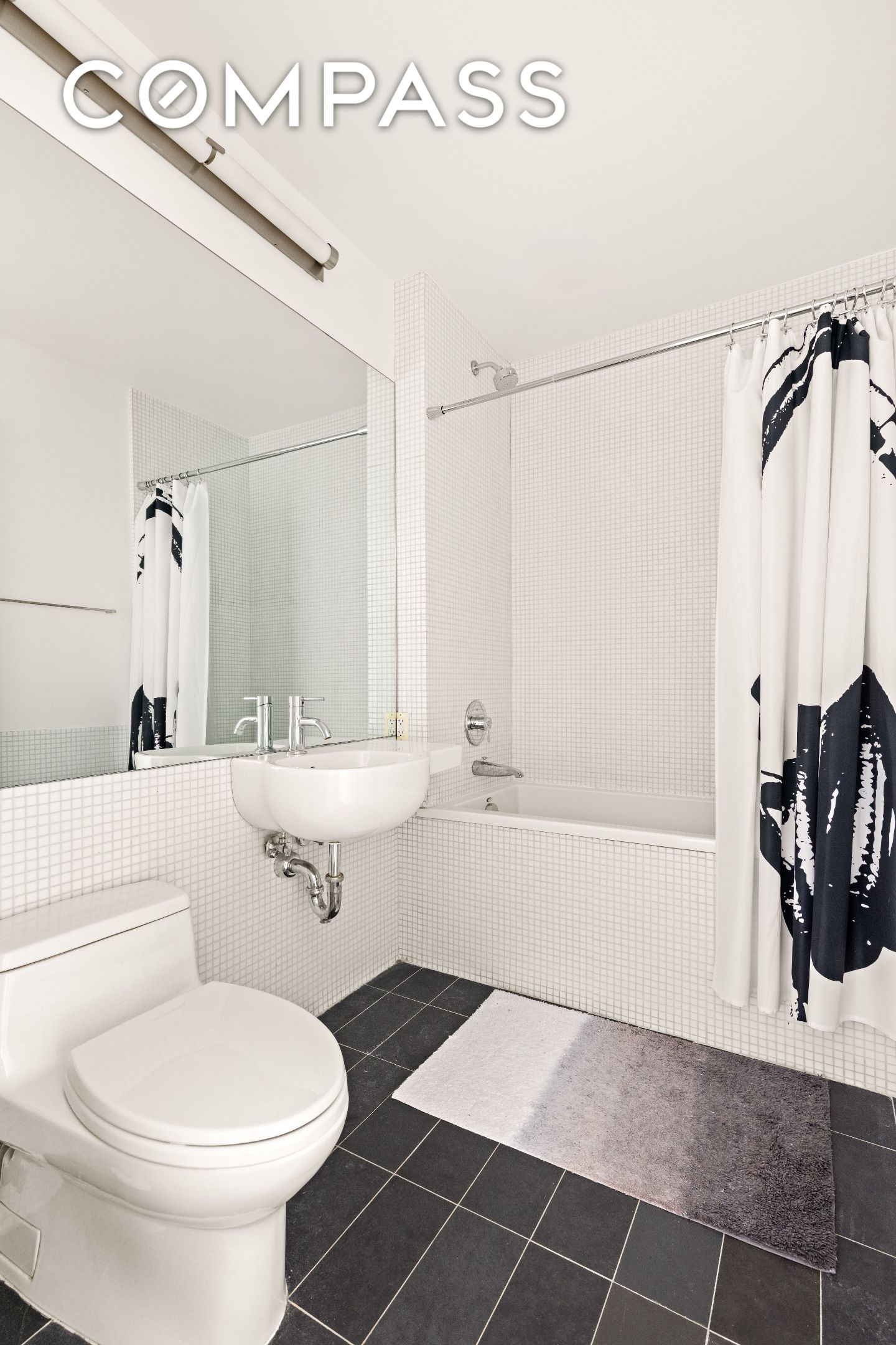 #9 photo, 105 Norfolk Street, Lower East Side , NY 10002