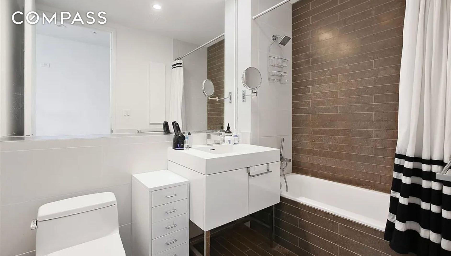 #10 photo, 388 Bridge Street, Downtown Brooklyn , NY 11201