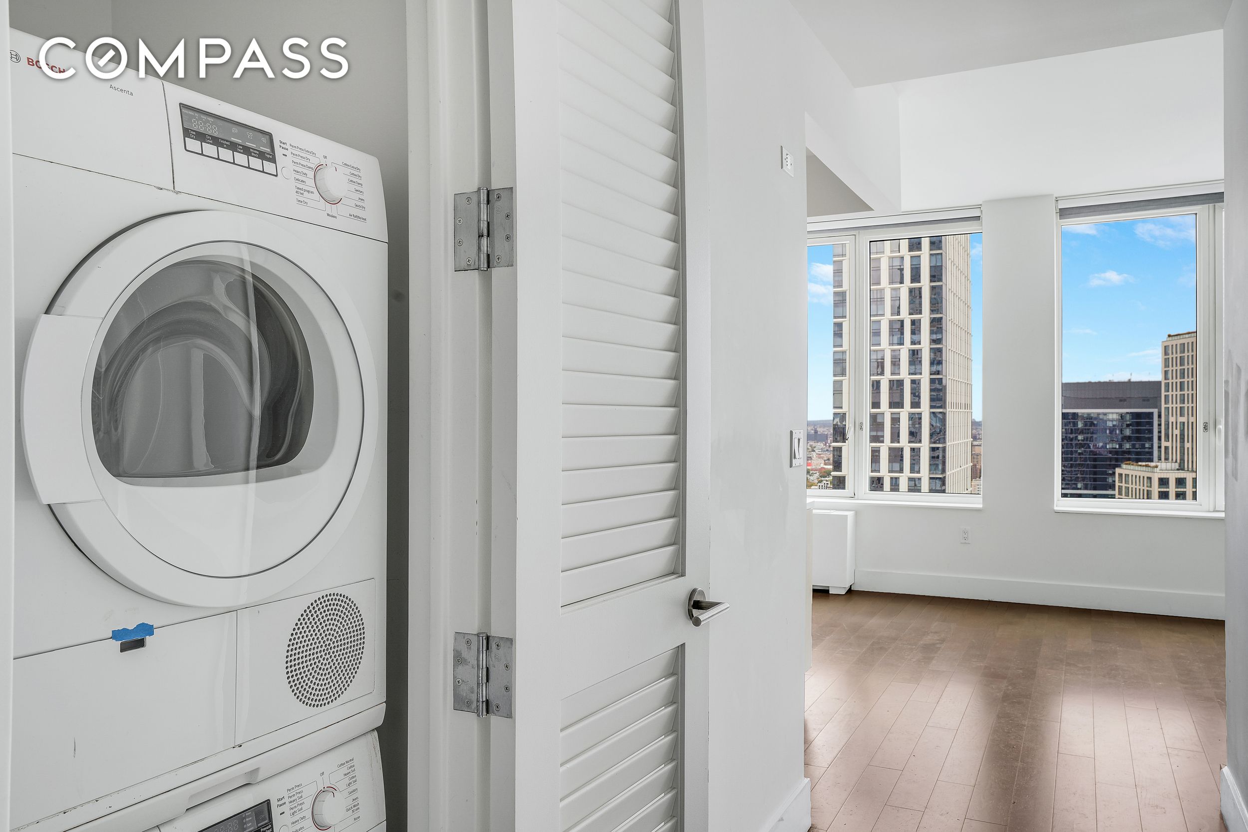 #11 photo, 388 Bridge Street, Downtown Brooklyn , NY 11201