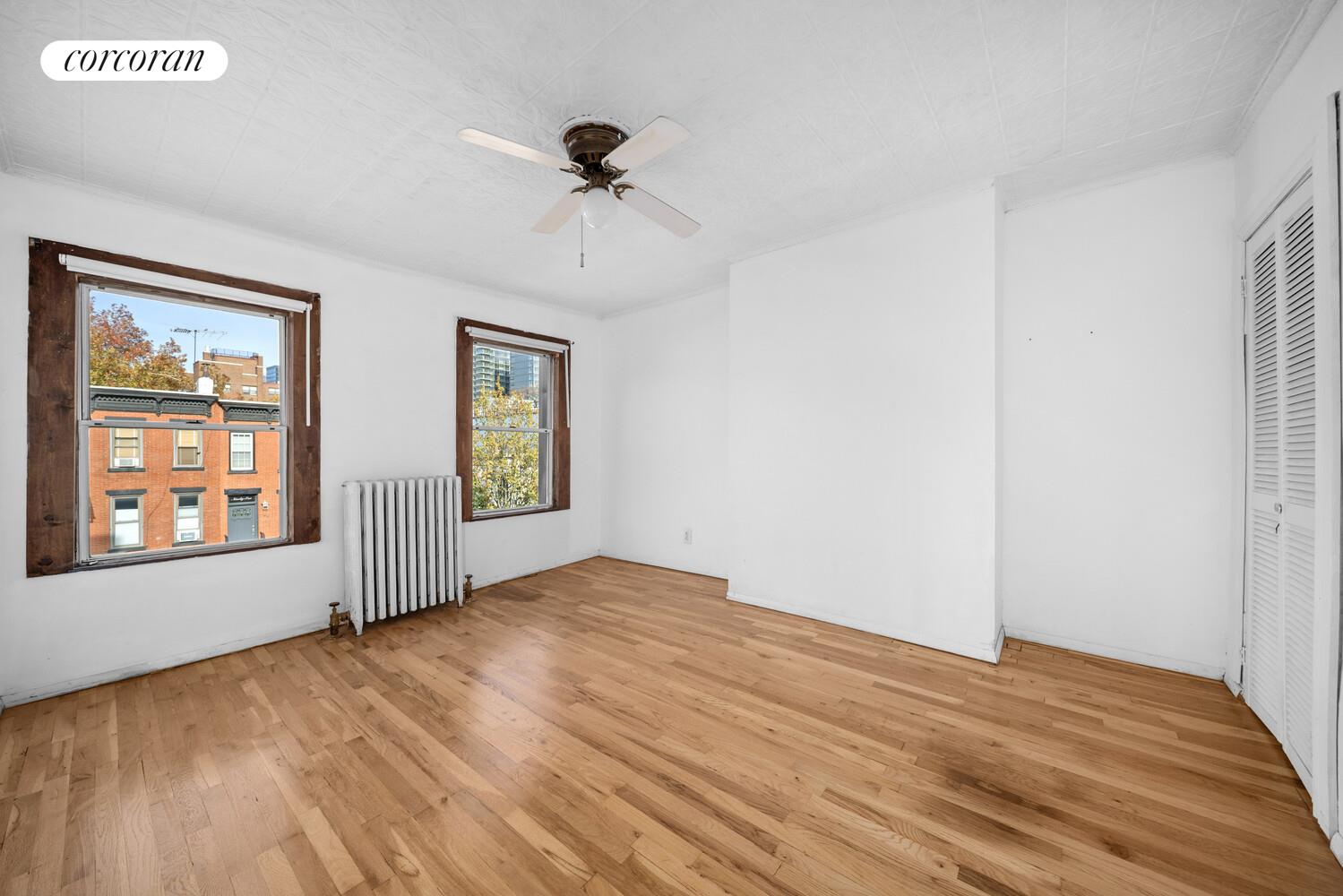 #5 photo, 100 2ND Street, Carroll Gardens , NY 11231