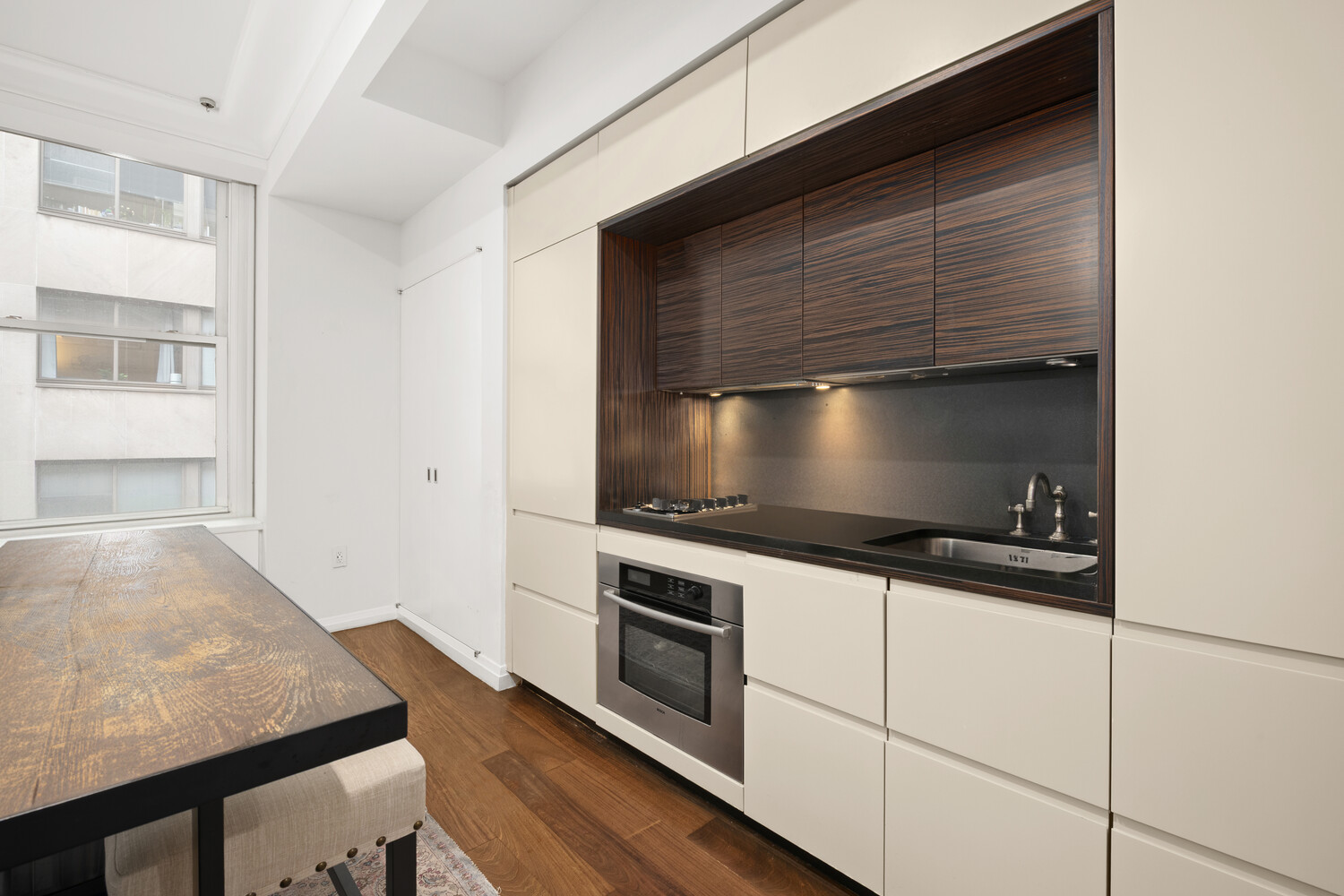 #4 photo, 55 WALL Street, Financial District , NY 10005