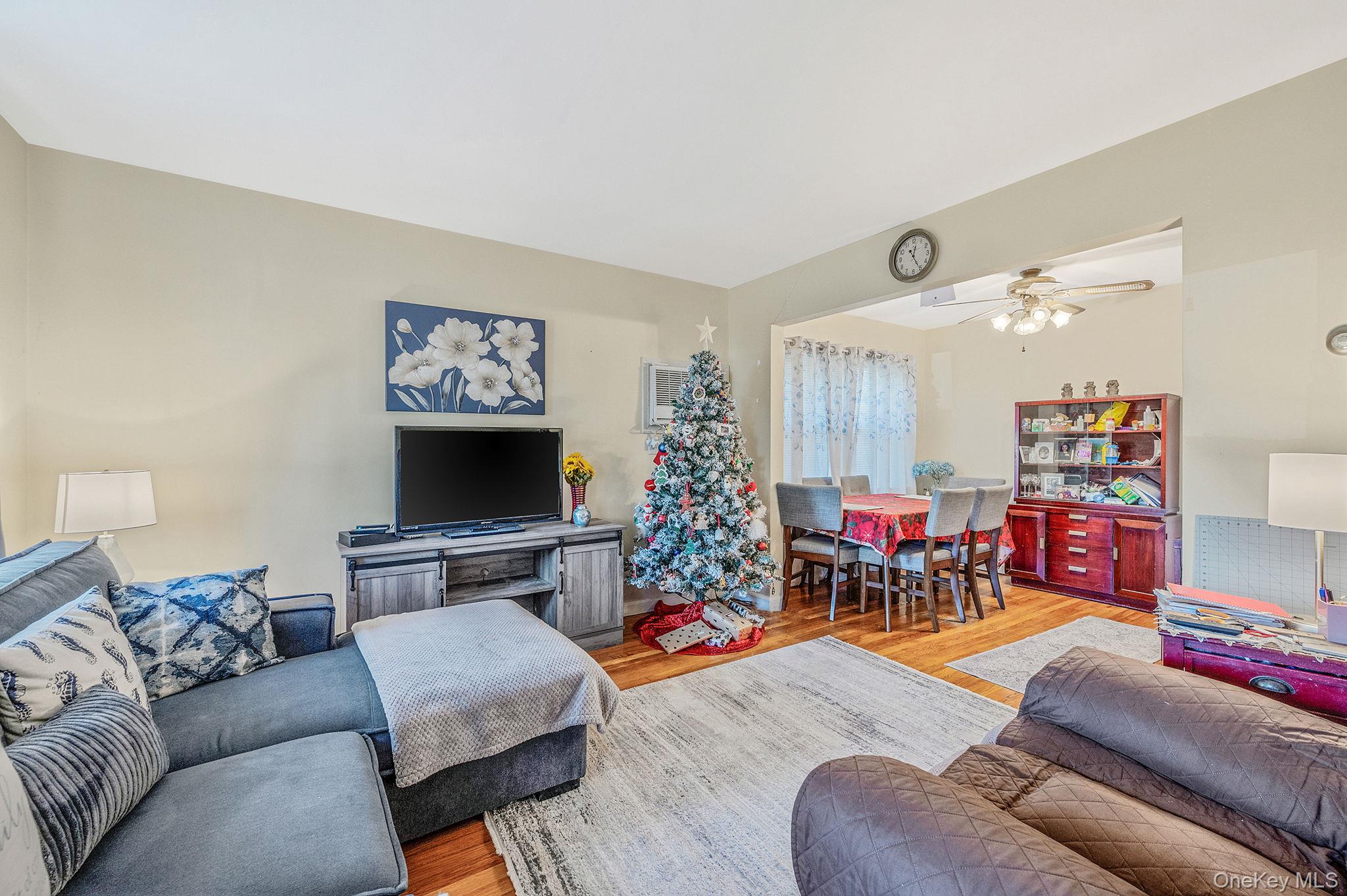 #11 photo, 34 Meyer Avenue, Valley Stream , NY 11580