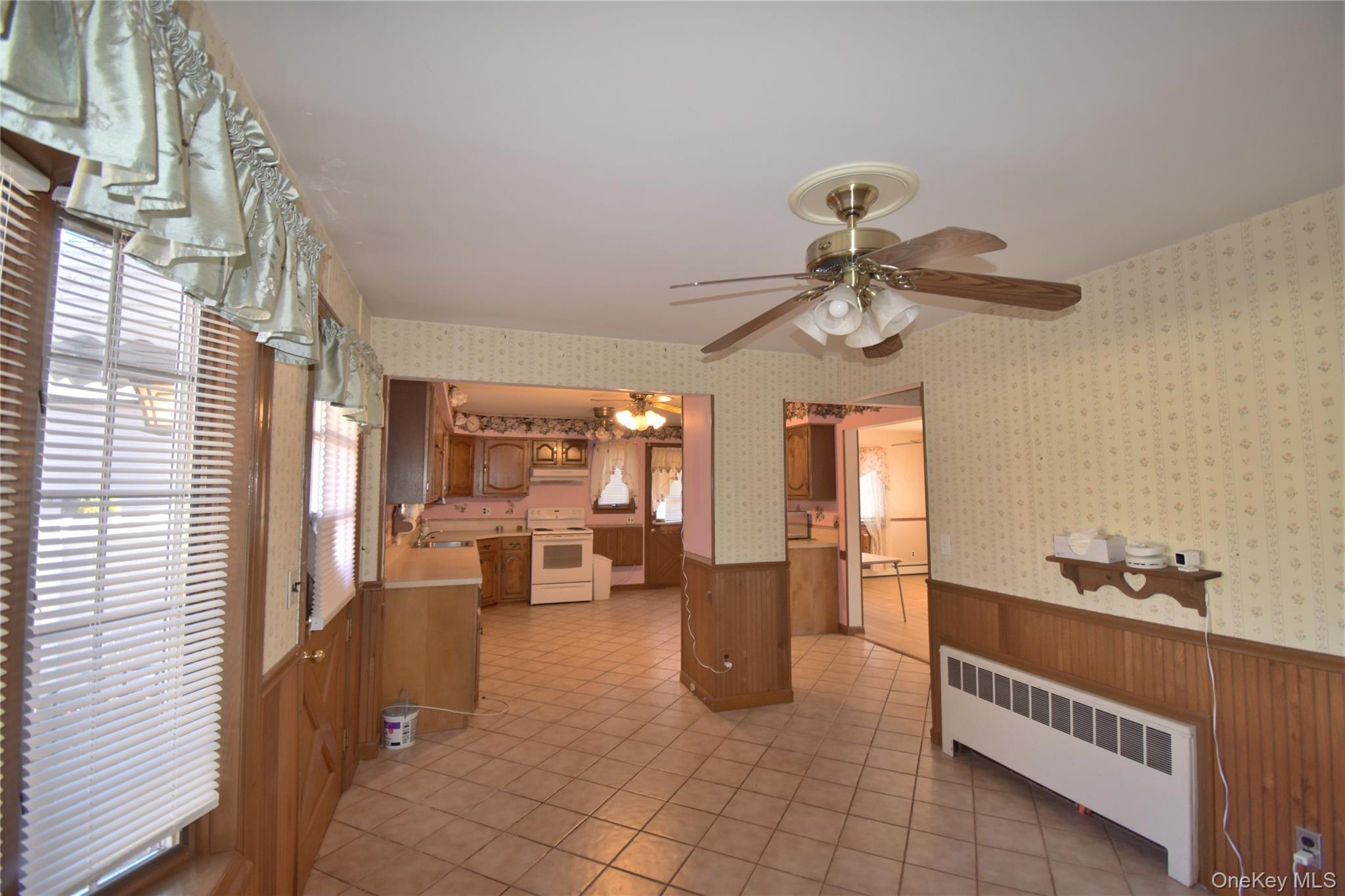 #10 photo, 297 Clarice Boulevard, サフォーク郡 Holbrook , NY 11741