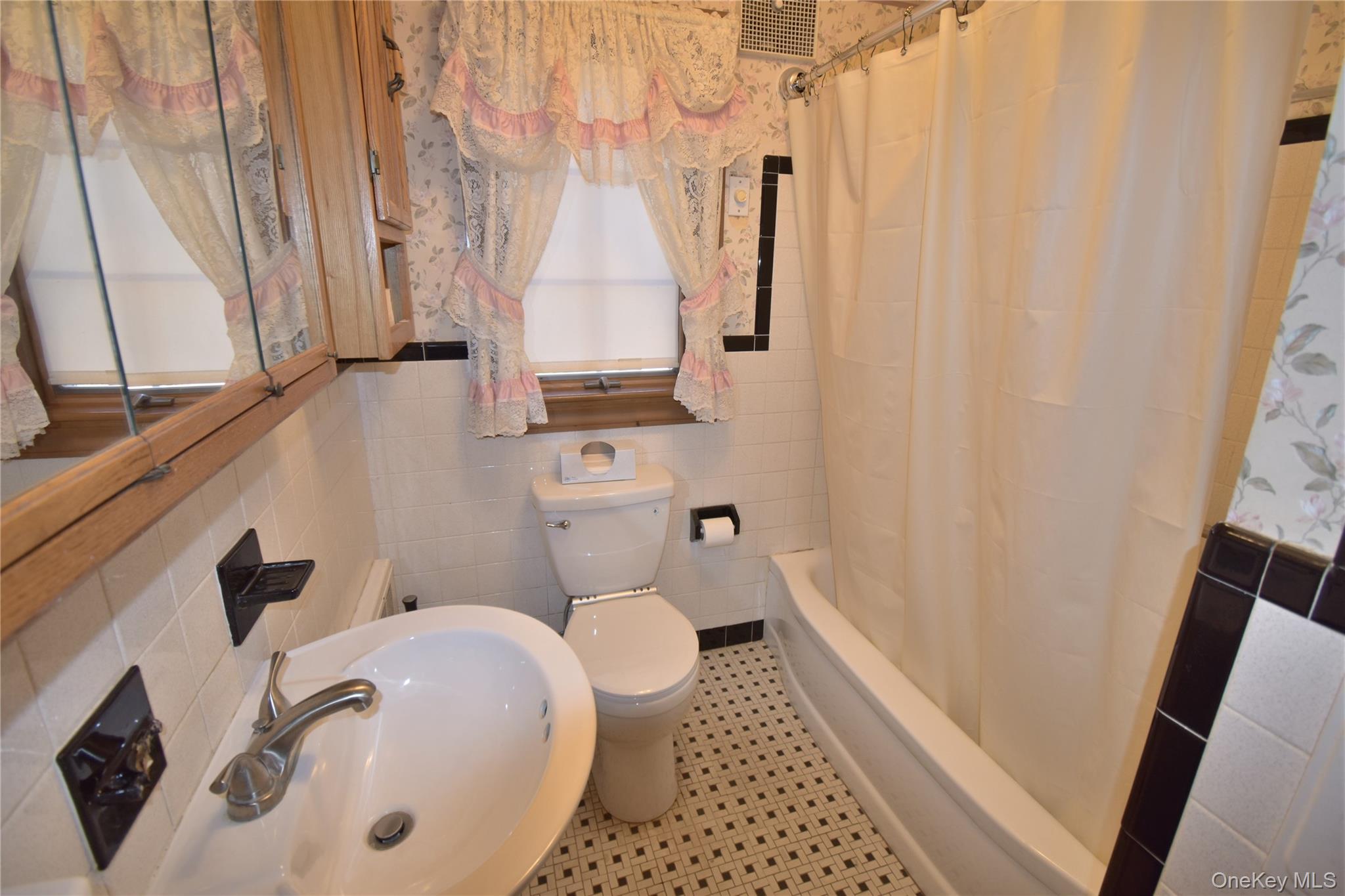 #13 photo, 297 Clarice Boulevard, サフォーク郡 Holbrook , NY 11741