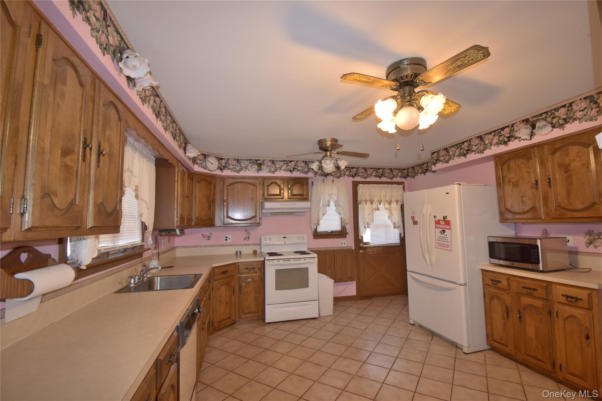 #4 photo, 297 Clarice Boulevard, サフォーク郡 Holbrook , NY 11741