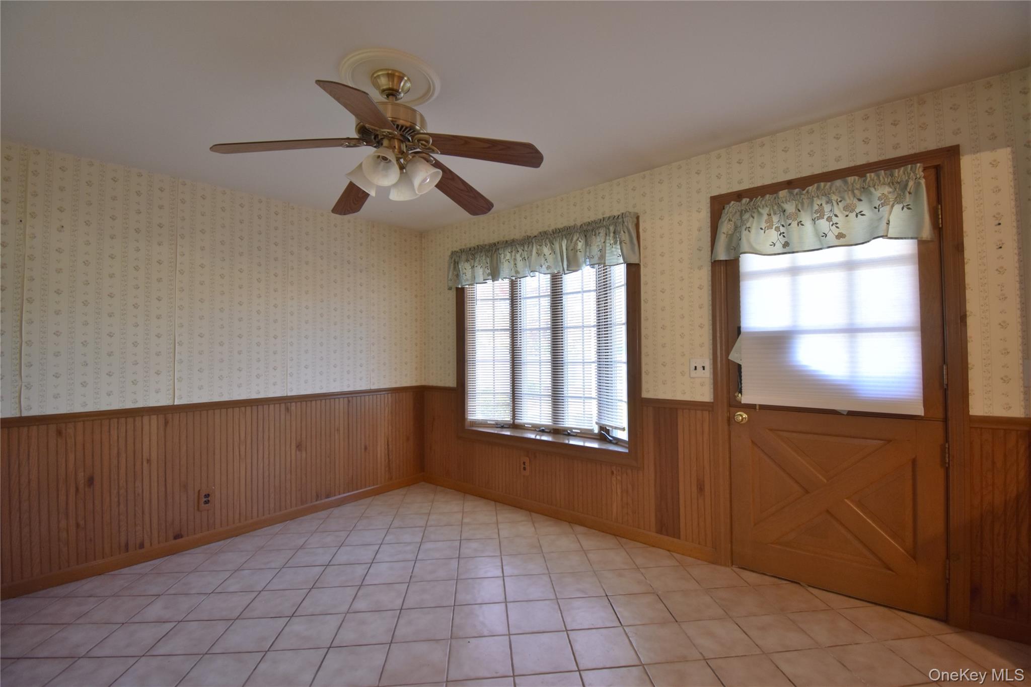 #6 photo, 297 Clarice Boulevard, サフォーク郡 Holbrook , NY 11741