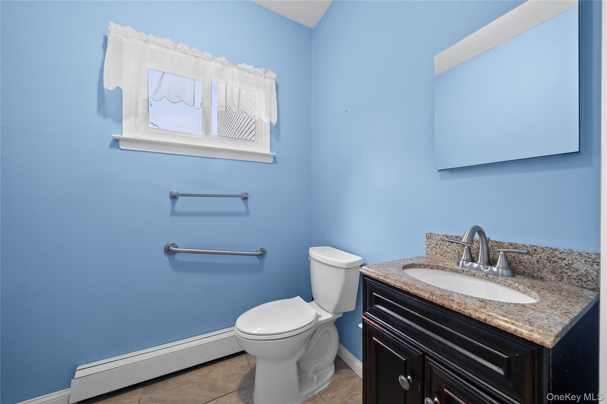 #16 photo, 2129 Sycamore Avenue, サフォーク郡 Ronkonkoma , NY 11779