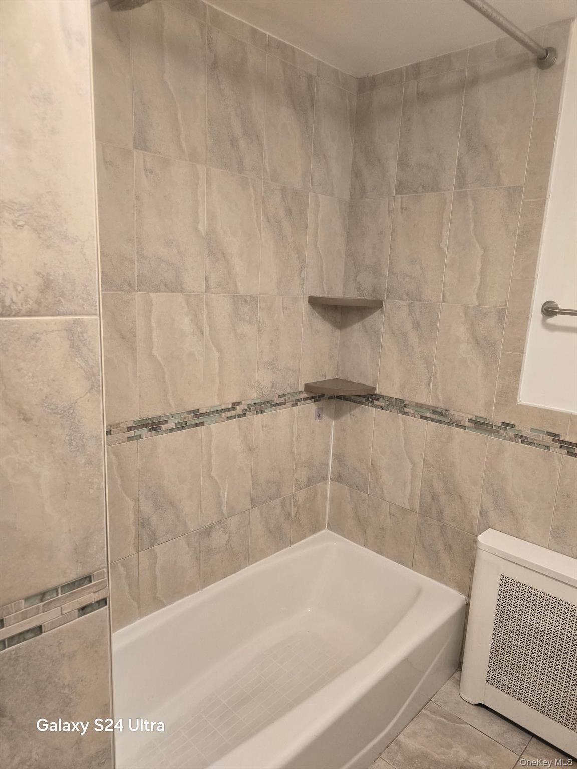 #3 photo, 740 Dogwood Avenue, Franklin Square , NY 11010