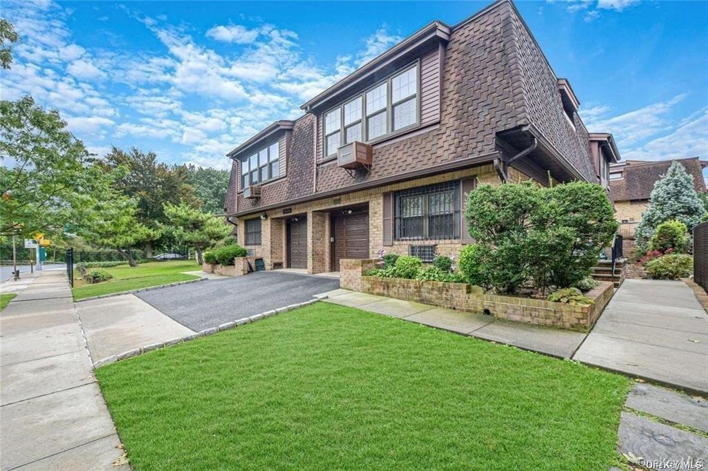 #1 photo, 232-10 Horace Harding Expressway, Bayside , NY 11364