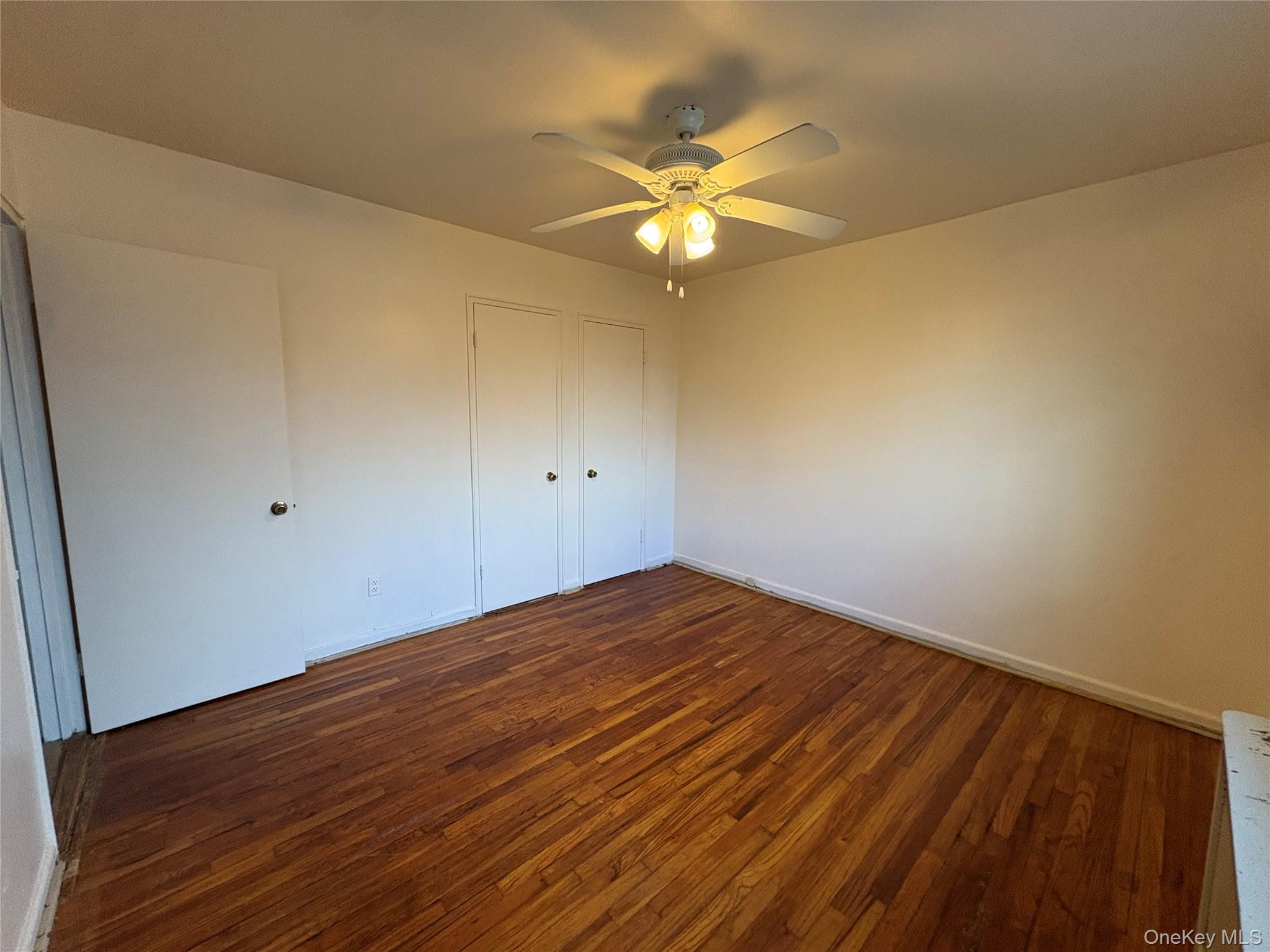 #8 photo, 263-18 73 Avenue, Glen Oaks , NY 11004