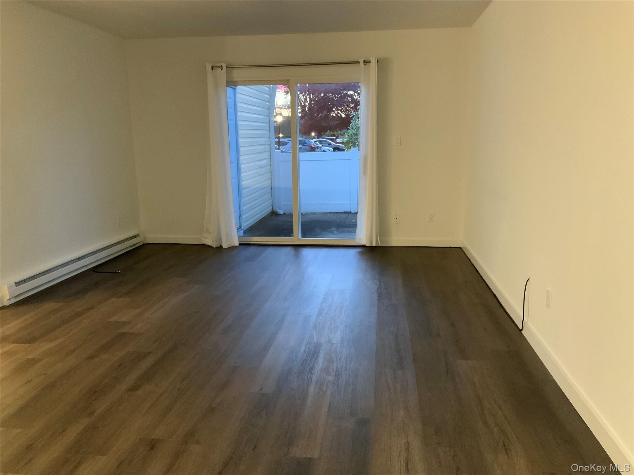 #6 photo, 401 Cabot Court, Saint James , NY 11780