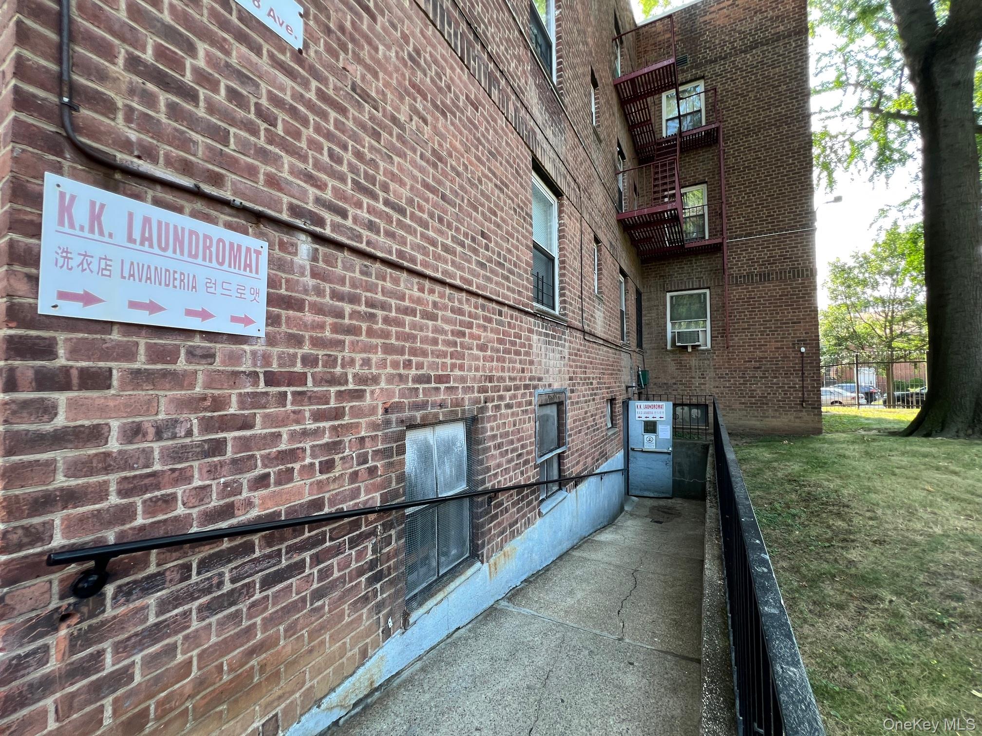 #12 photo, 14737 38TH AVE, Flushing , NY 11354