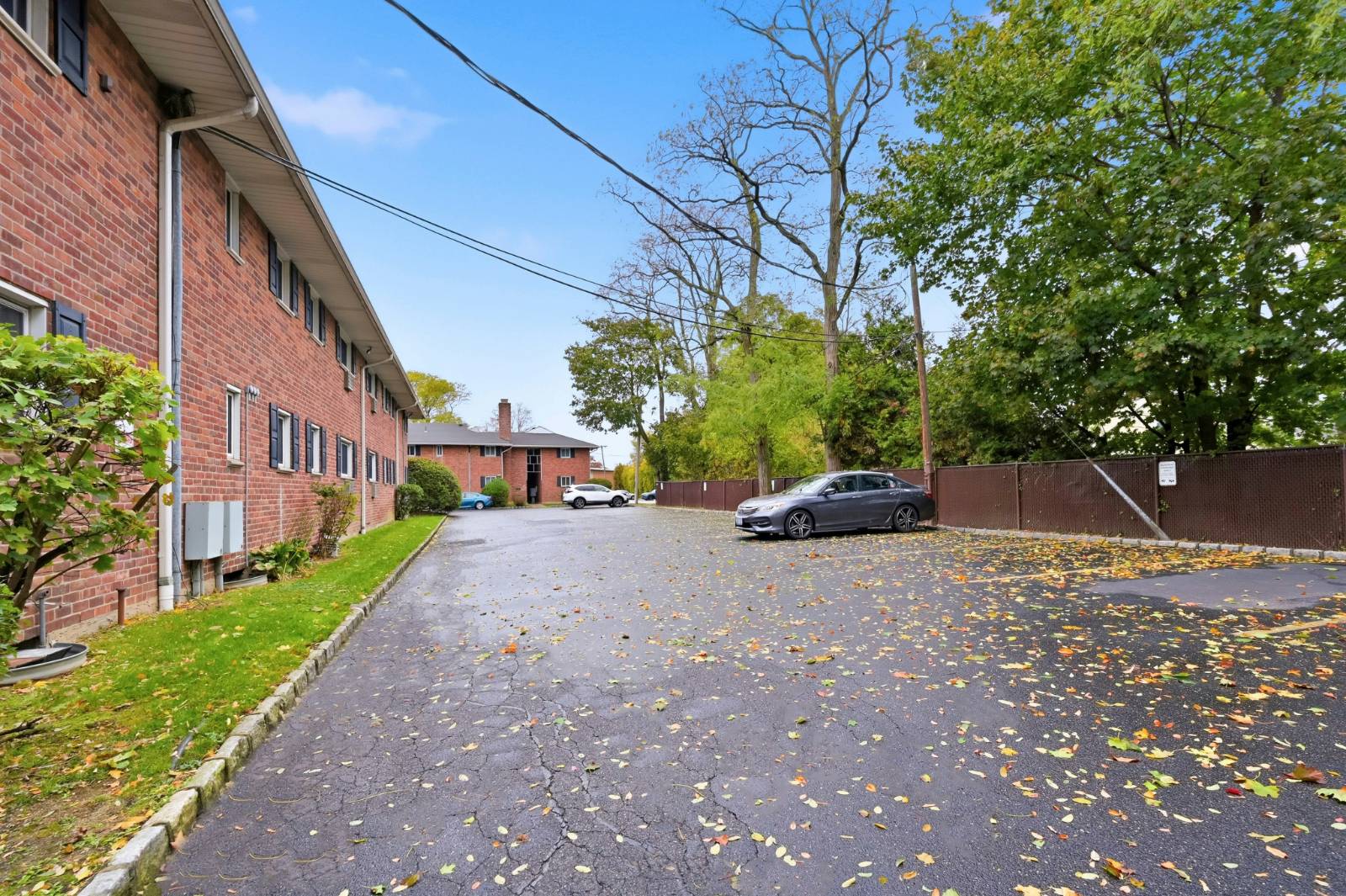 #26 photo, 131 Edmonton Dr, #G14, North Babylon , NY 11703