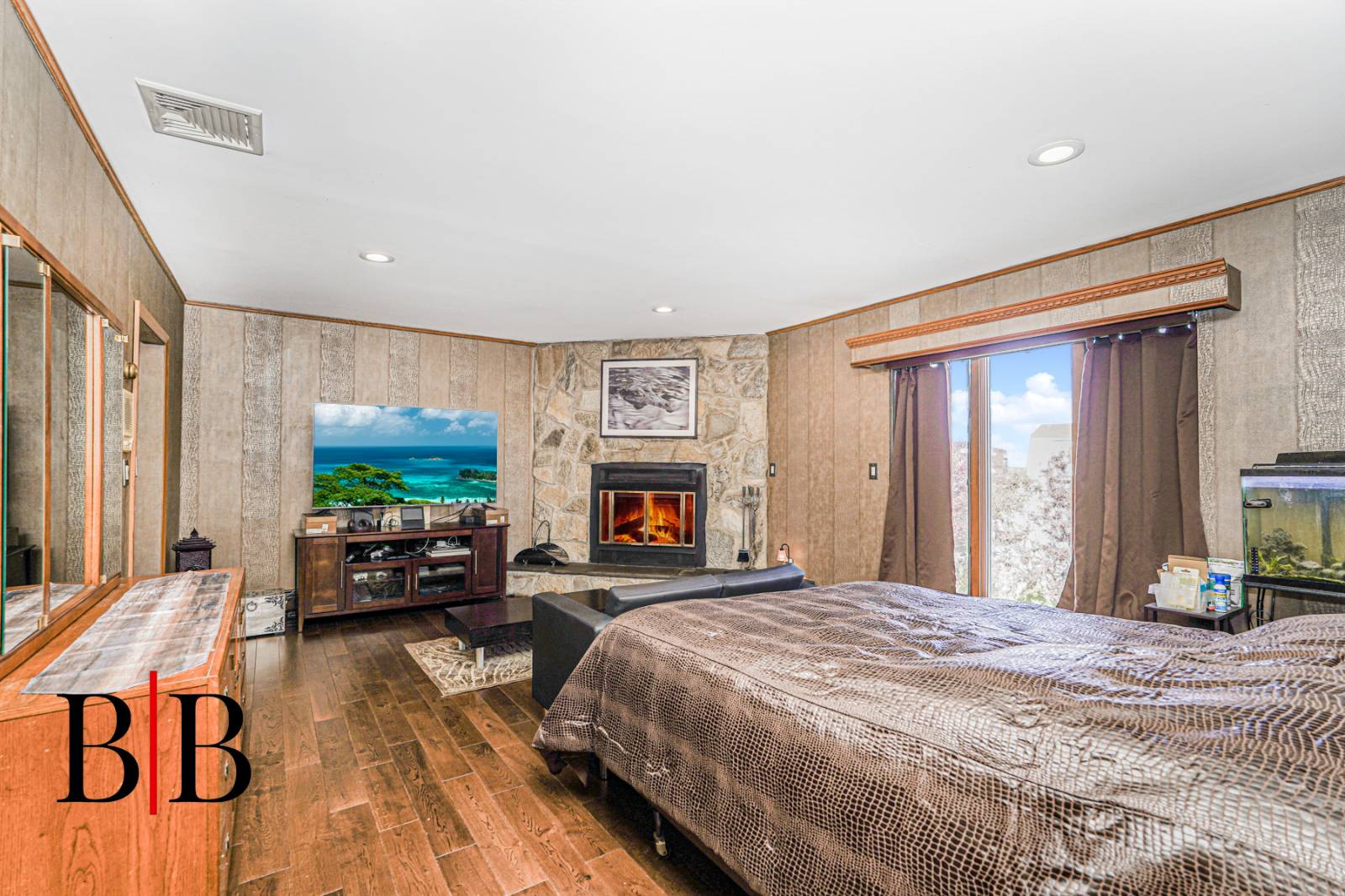 #22 photo, 2017 East 74 Street, Bergen Beach , NY 11234