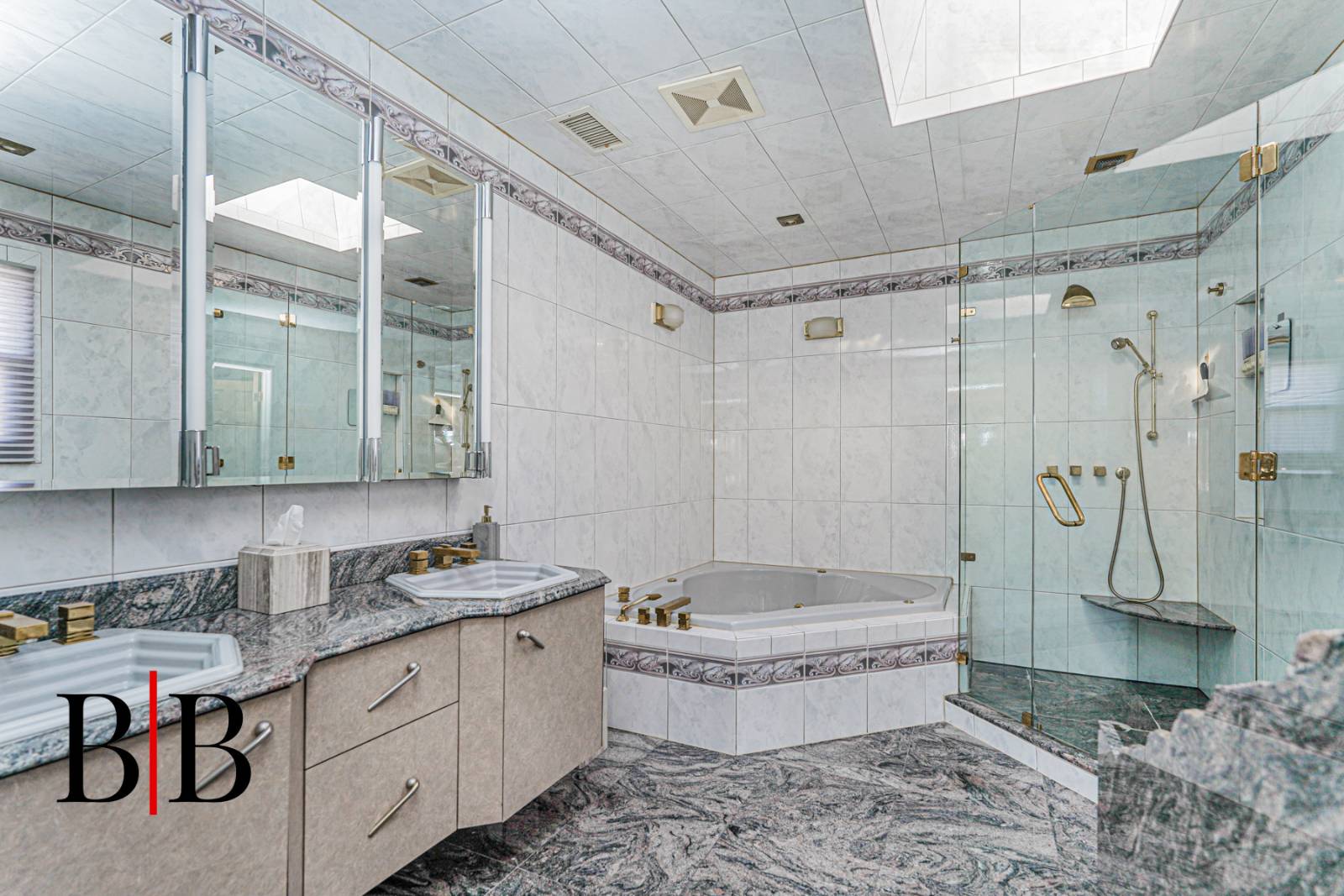 #29 photo, 2017 East 74 Street, Bergen Beach , NY 11234