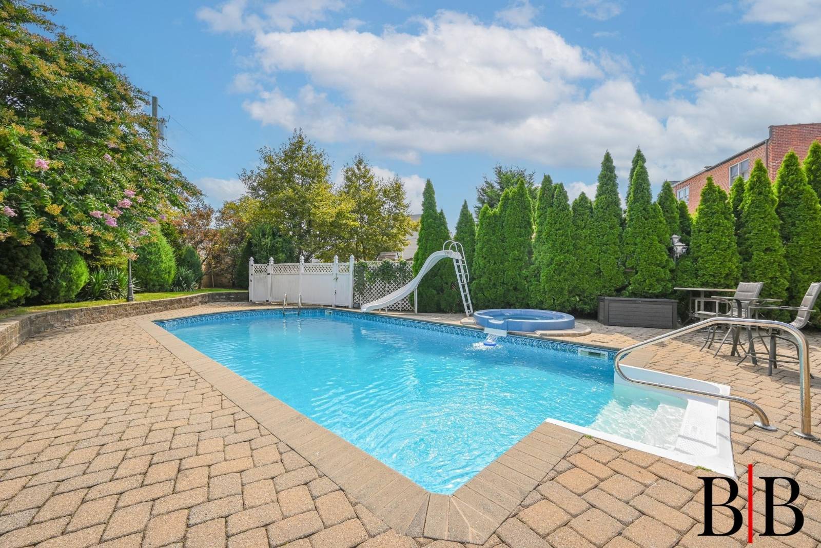 #44 photo, 2017 East 74 Street, Bergen Beach , NY 11234