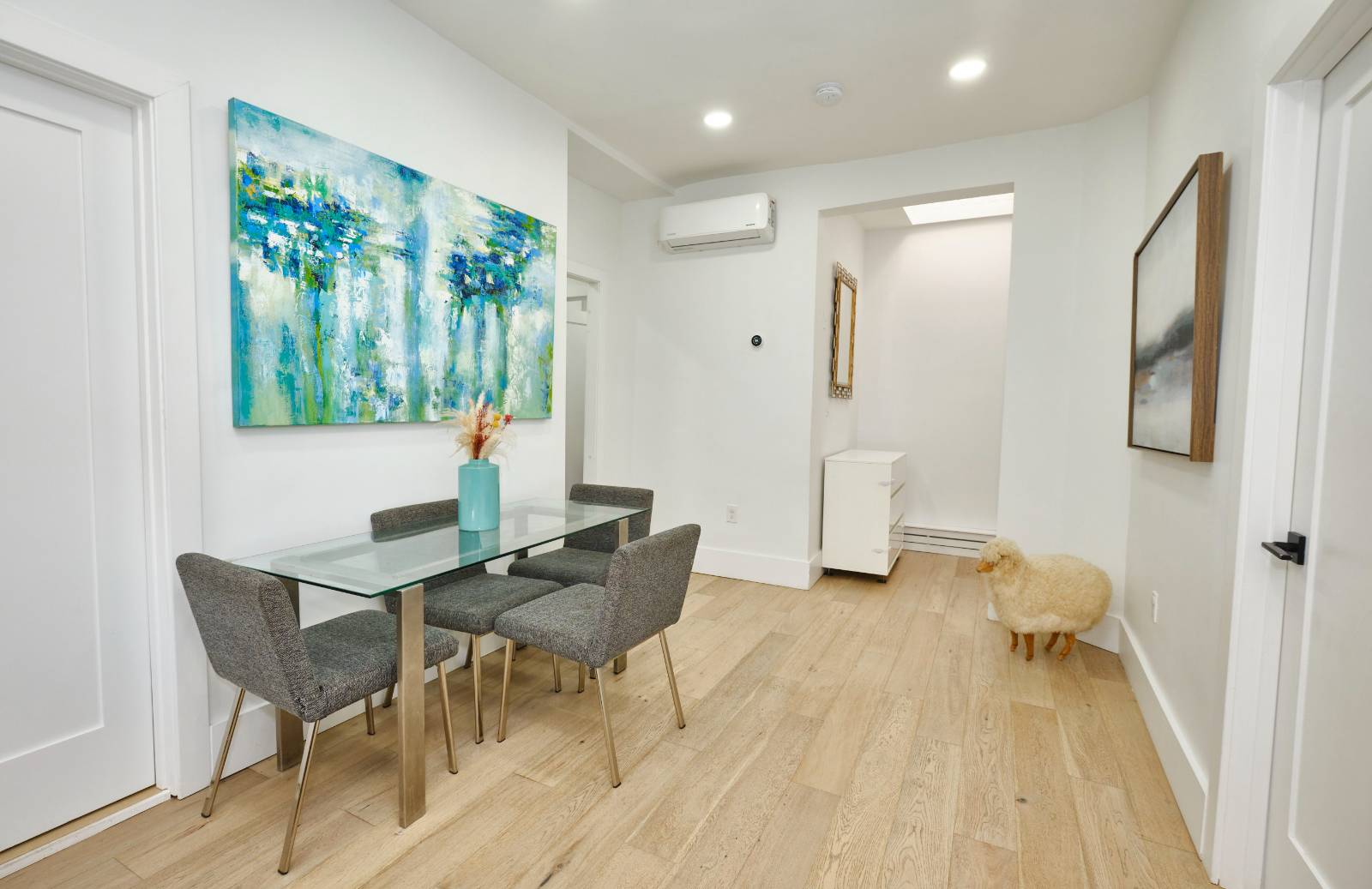 #25 photo, 39-39 Crescent St, Long Island City , NY 11101