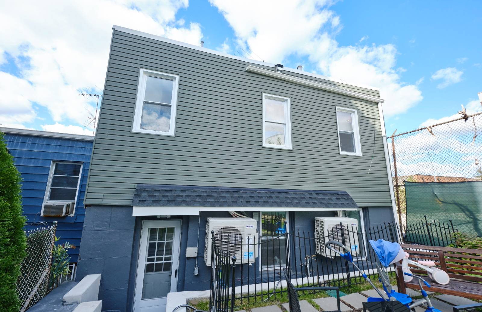 #36 photo, 39-39 Crescent St, Long Island City , NY 11101