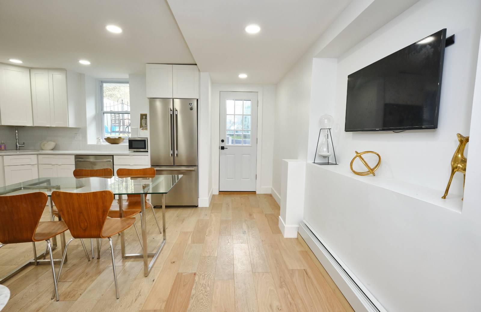 #9 photo, 39-39 Crescent St, Long Island City , NY 11101