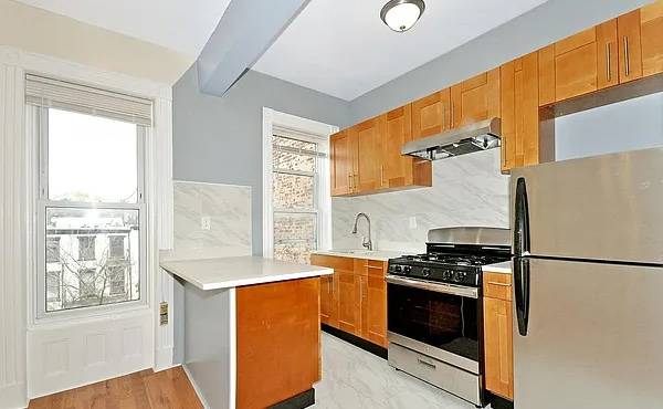 #15 photo, 819 Union Street, Park Slope , NY 11215