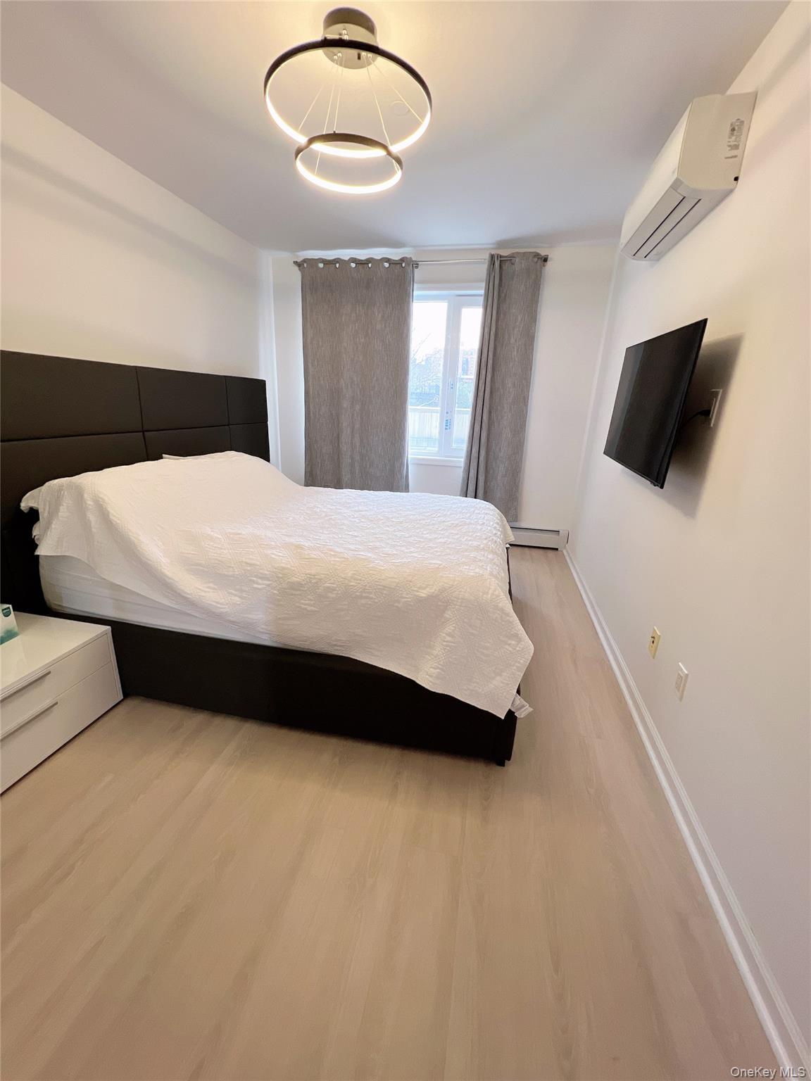 #13 photo, 138-12 Northern Boulevard, Flushing , NY 11354