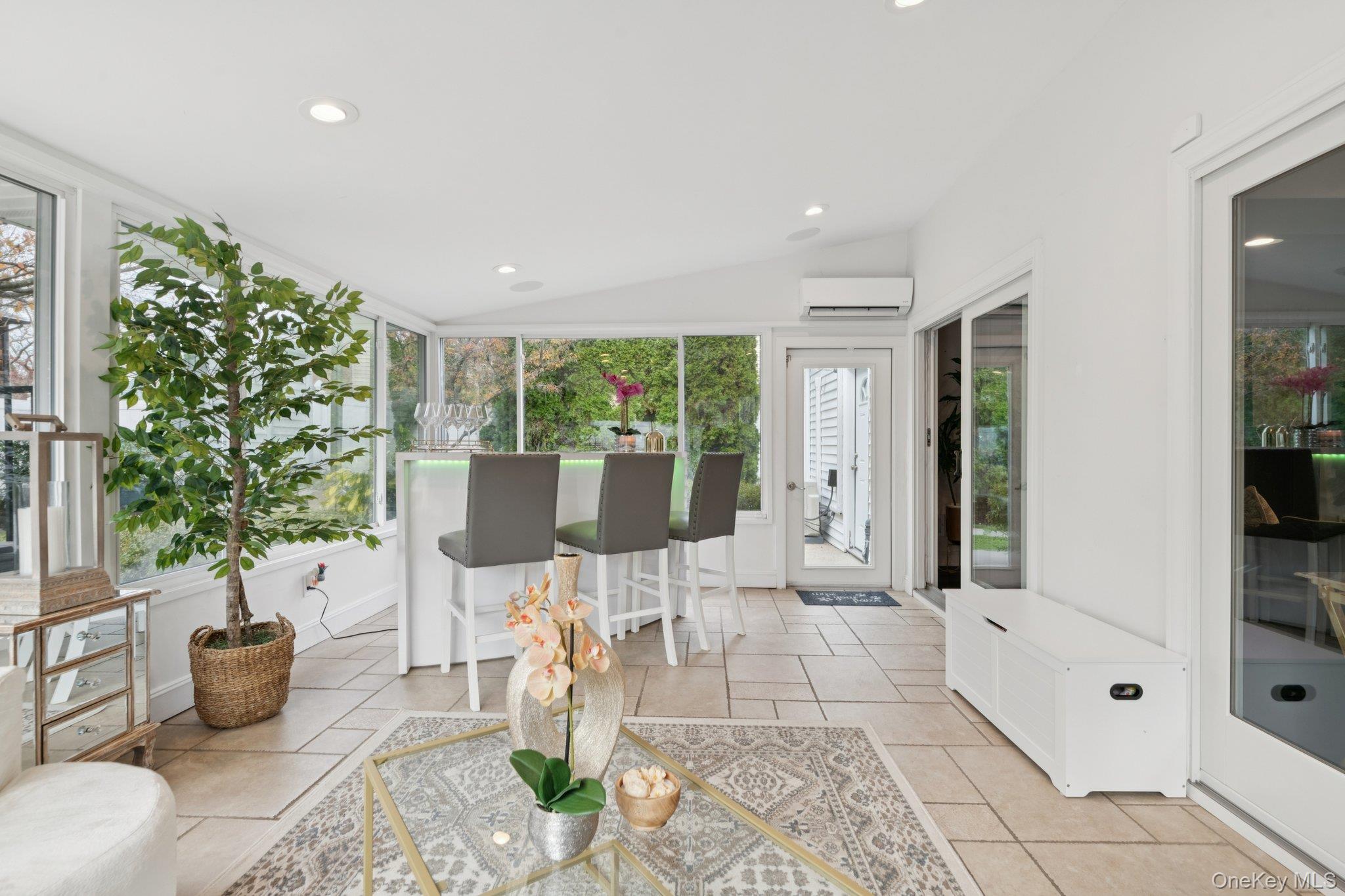 #10 photo, 5 Culver Court, Melville , NY 11747