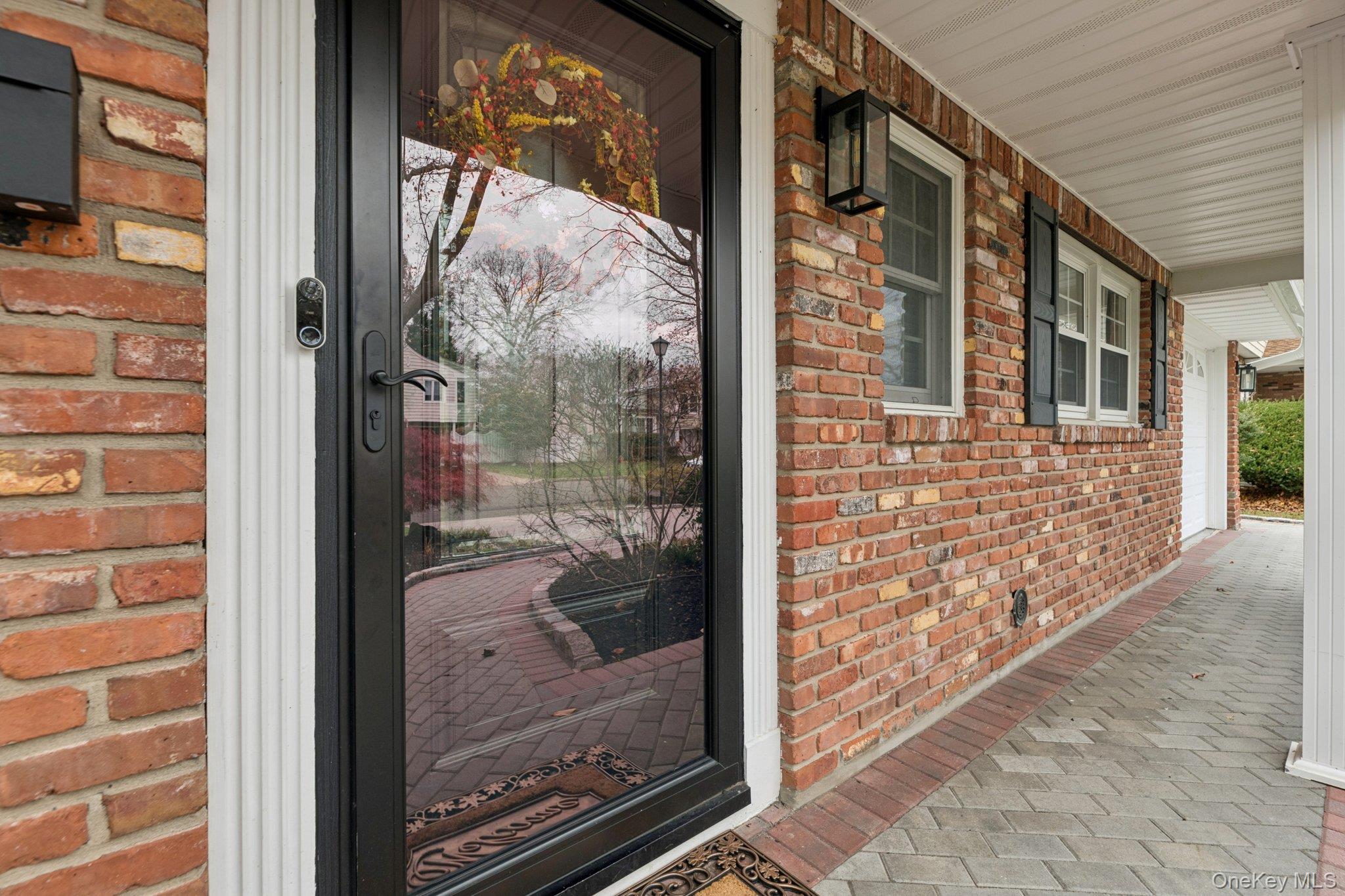 #4 photo, 5 Culver Court, Melville , NY 11747