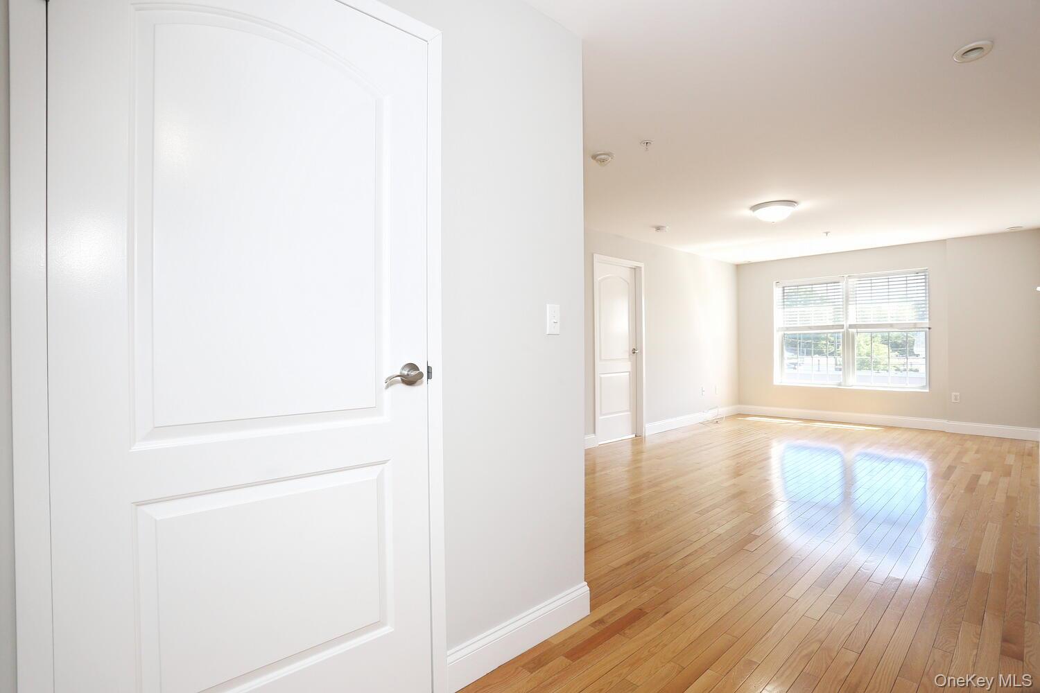 #11 photo, 21 E Central Avenue, Pearl River , NY 10965