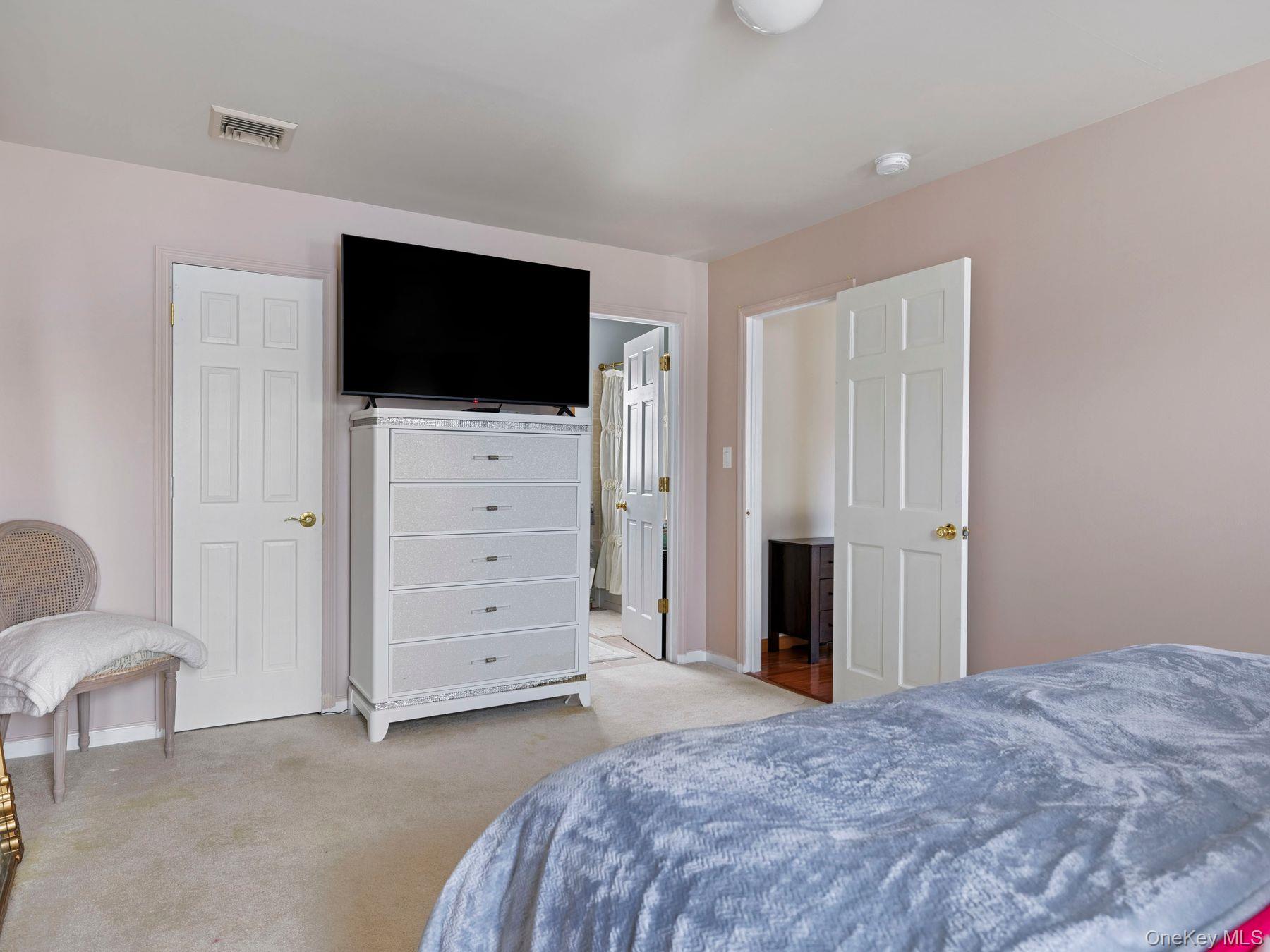 #20 photo, 91 Canterbury Drive, Saugerties , NY 12477