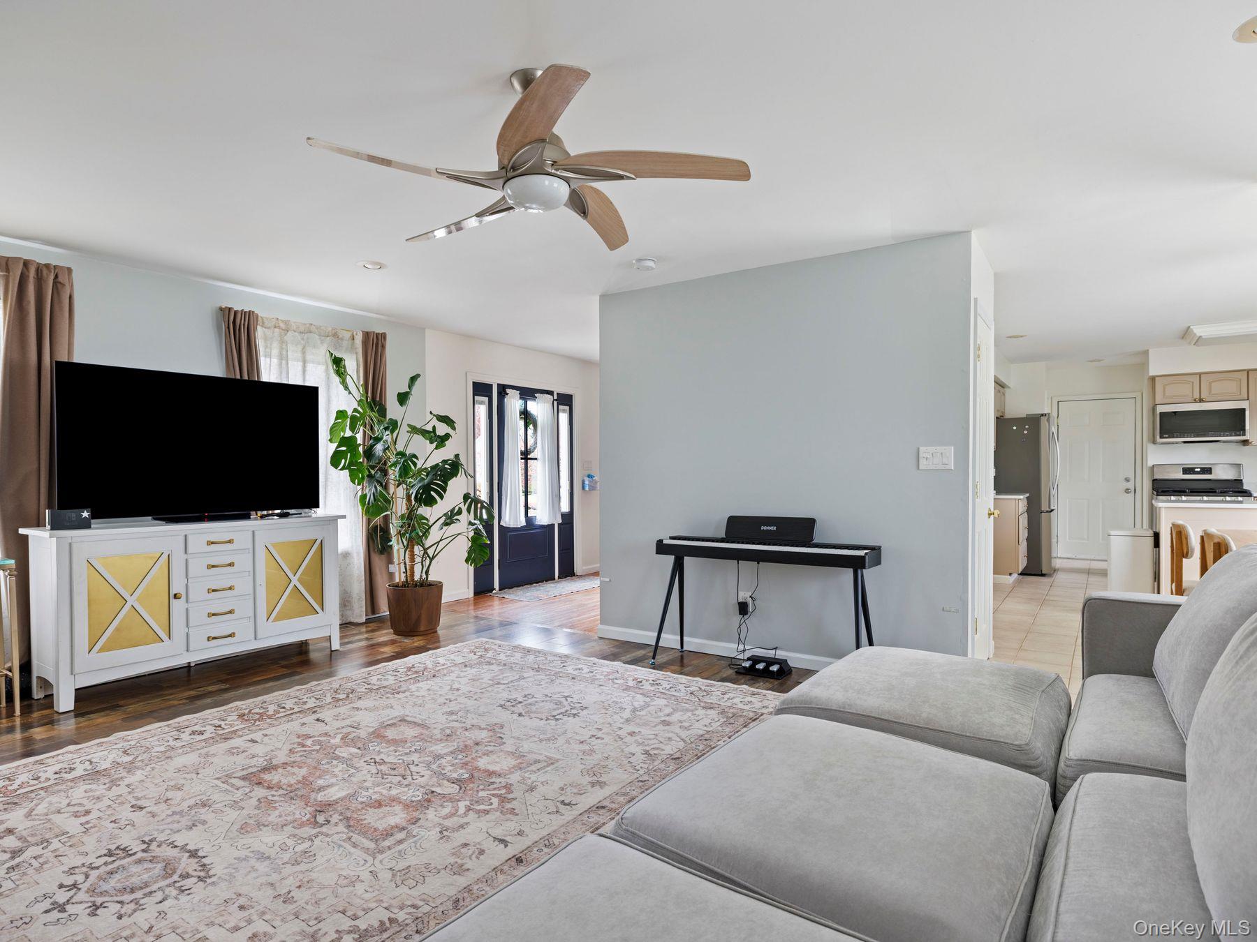 #8 photo, 91 Canterbury Drive, Saugerties , NY 12477