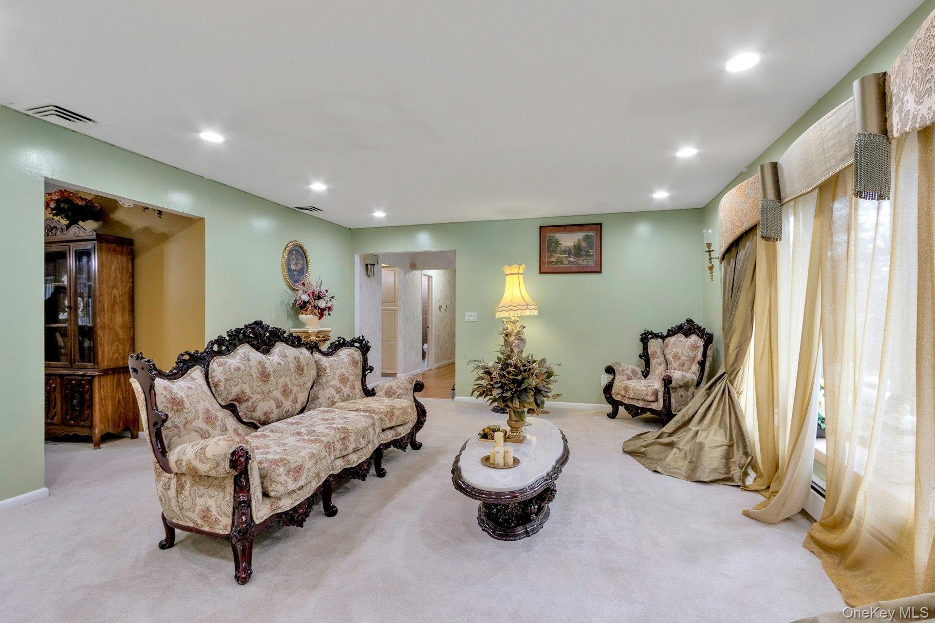 #8 photo, 44 Greenridge Way, Spring Valley , NY 10977