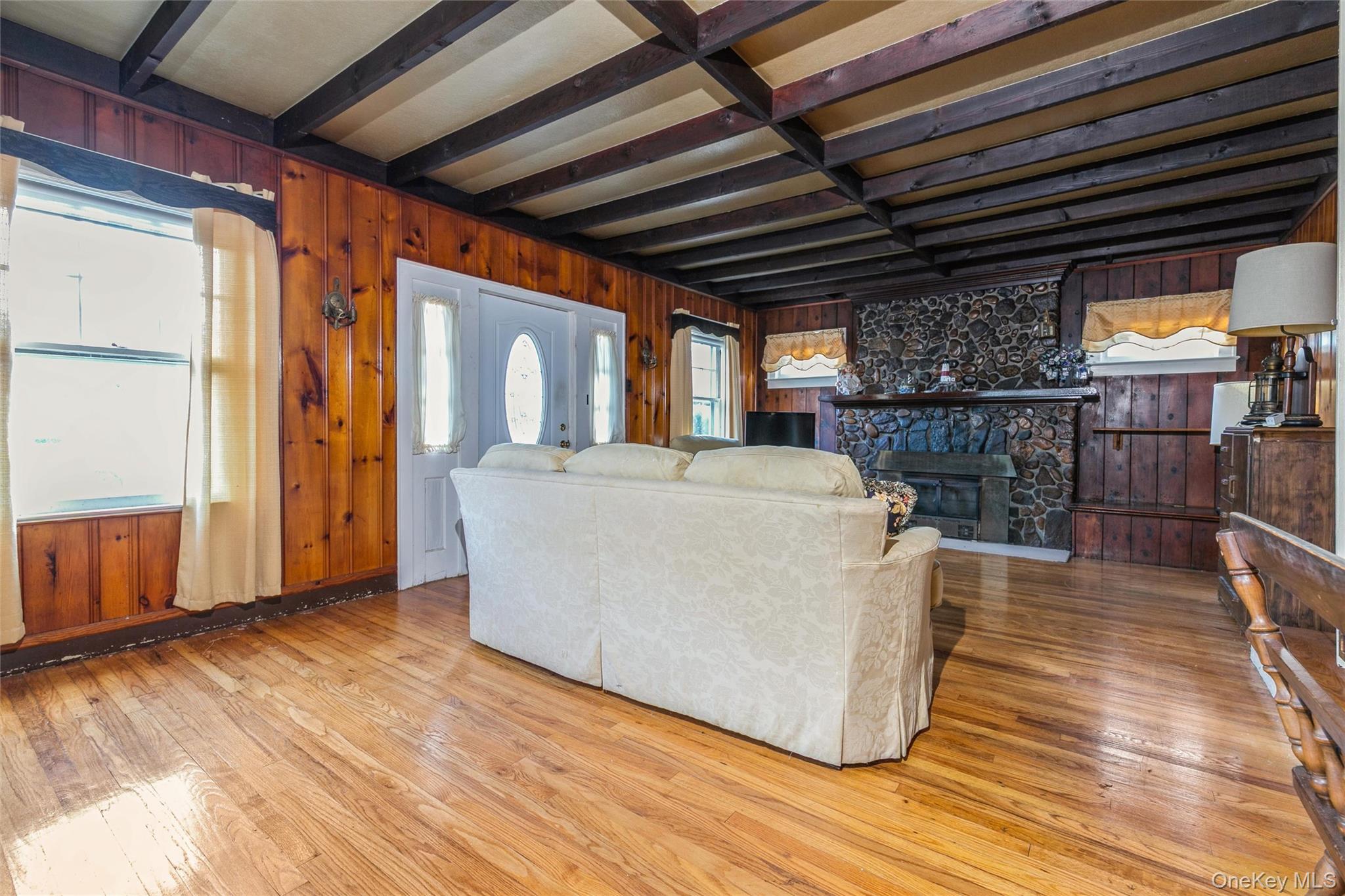 #5 photo, 84 Riviera Drive, Mastic , NY 11950