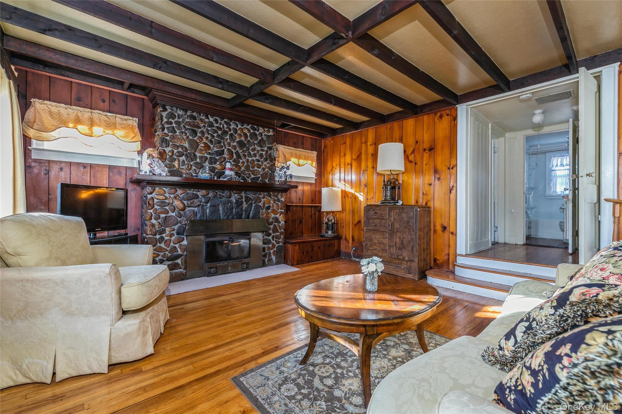 #7 photo, 84 Riviera Drive, Mastic , NY 11950