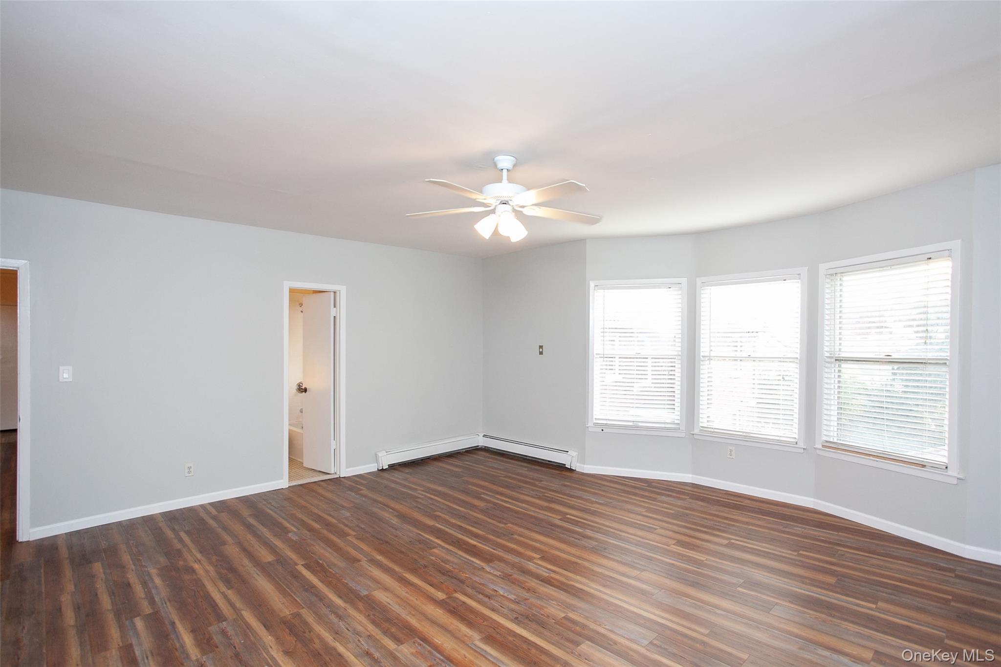 #5 photo, 35 W Olive Street, Long Beach , NY 11561