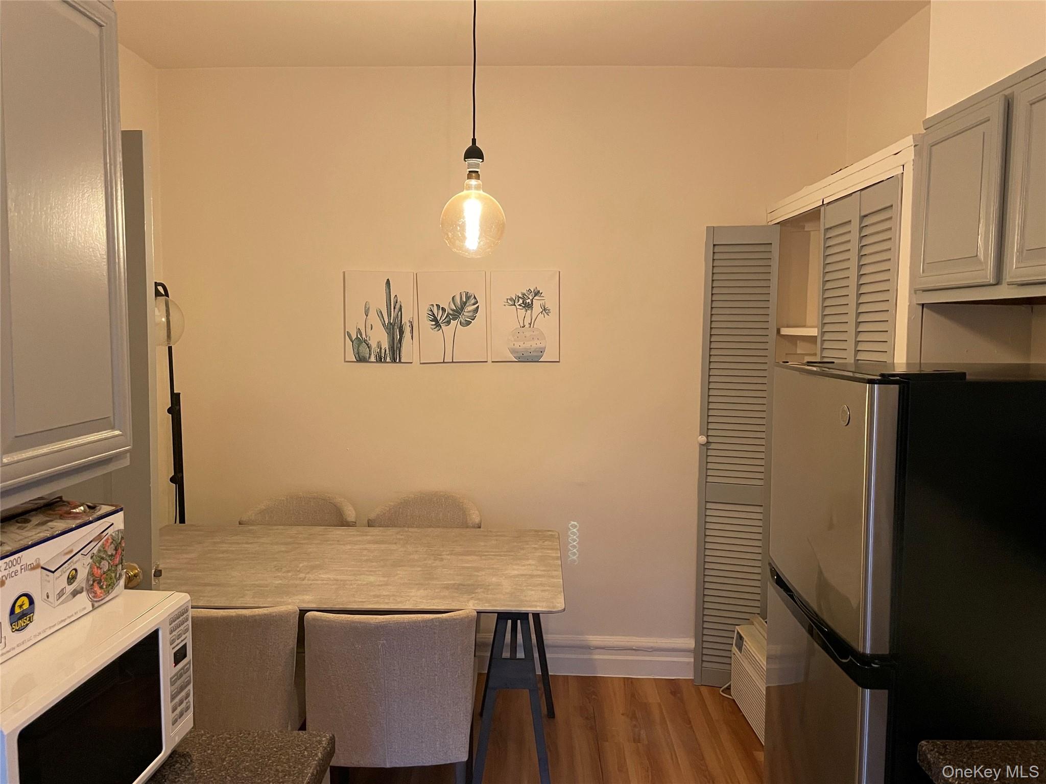 #5 photo, 110-21 73rd Rd, Forest Hills , NY 11375