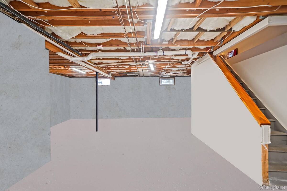 #23 photo, 4 Willow Road, Rocky Point , NY 11778