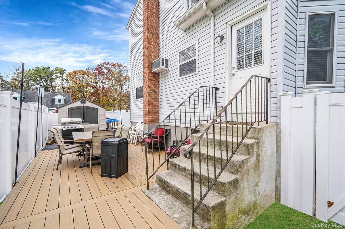 #26 photo, 4 Willow Road, Rocky Point , NY 11778