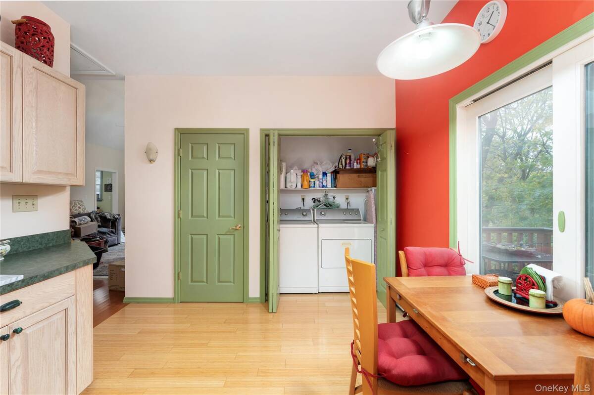 #20 photo, 20 Stony Road, Stony Brook , NY 11790