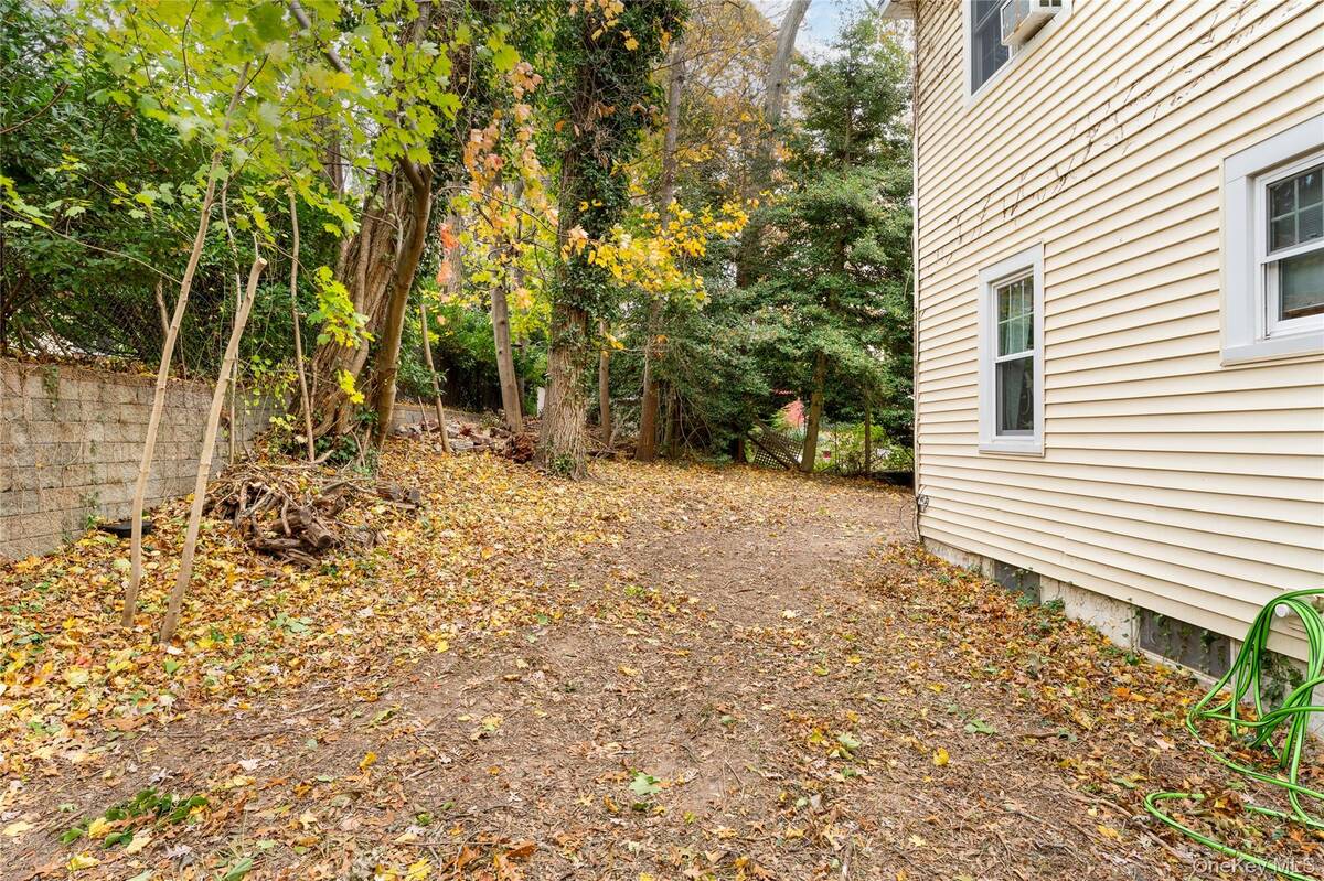 #28 photo, 20 Stony Road, Stony Brook , NY 11790