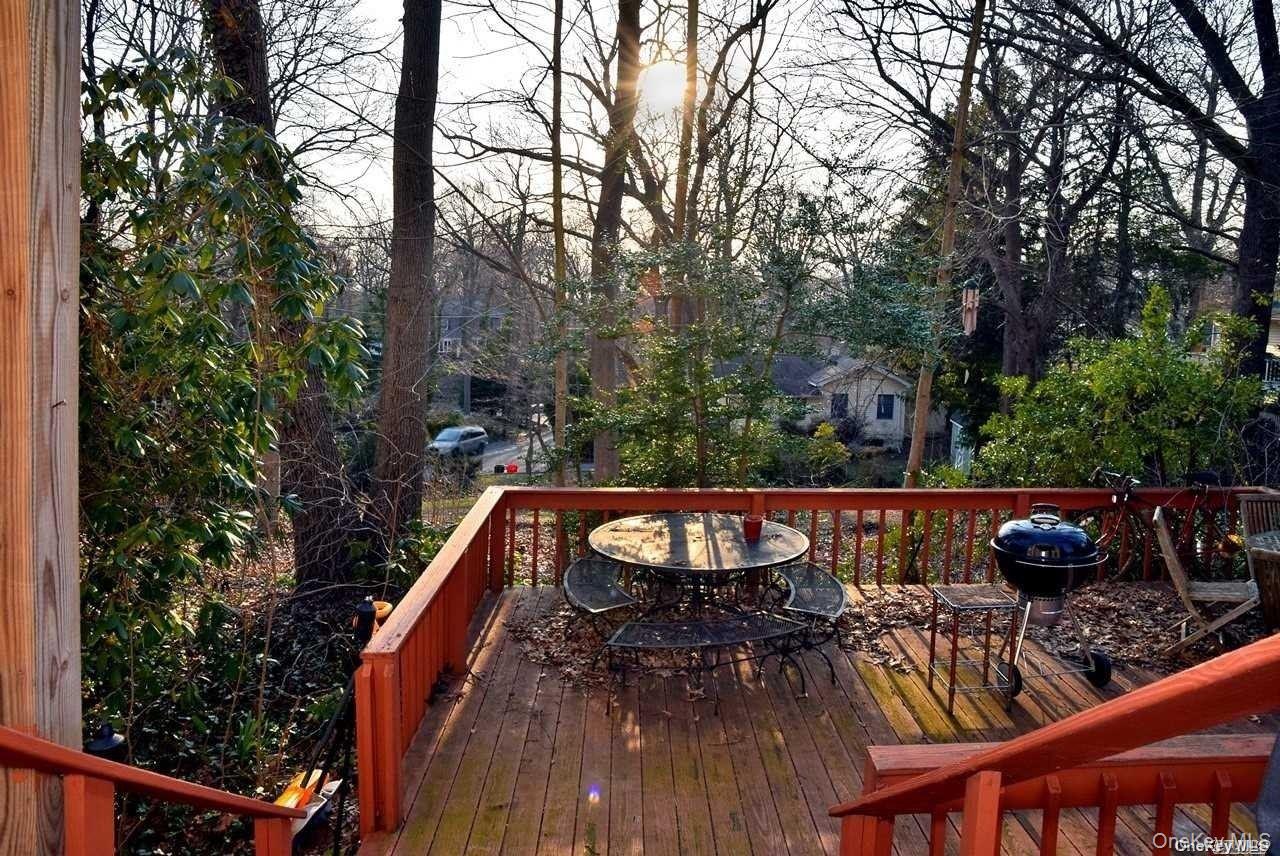 #39 photo, 20 Stony Road, Stony Brook , NY 11790