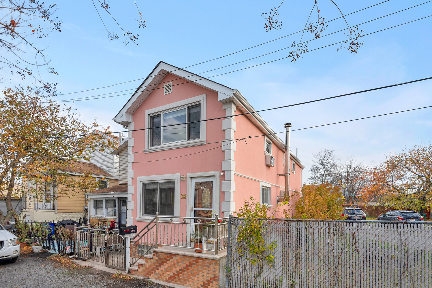 #10 photo, 345 DORMANS Court, Rockaway Beach , NY 11693