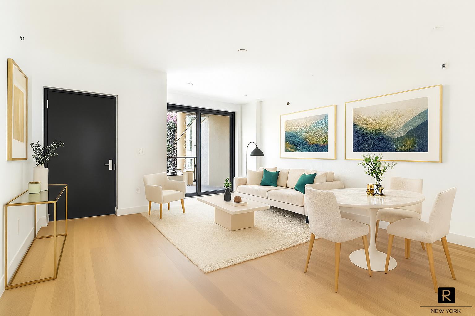 #5 photo, 340 Metropolitan Avenue, Williamsburg , NY 11211